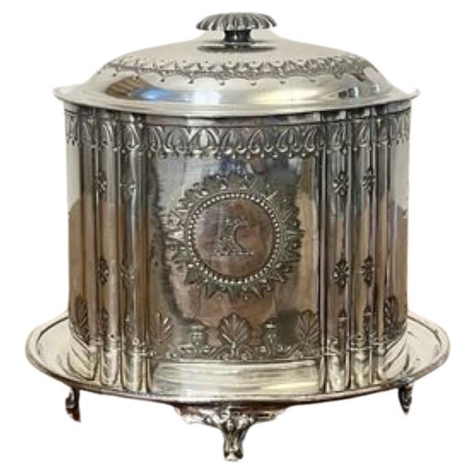 Stunning antique Victorian silver plated biscuit barrel For Sale