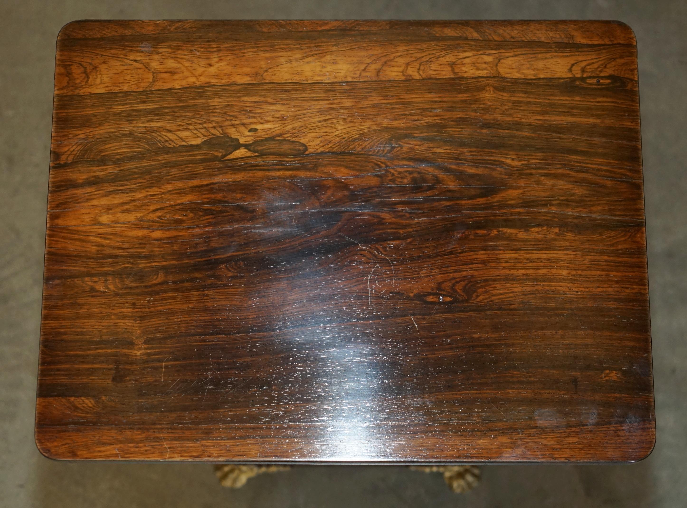 Inglese STUPENDO TAVOLO ANTICO IN LEGNO DURO DI WILLIAM IV 1830 CON PIEDI MONTATI IN ORMOLU in vendita