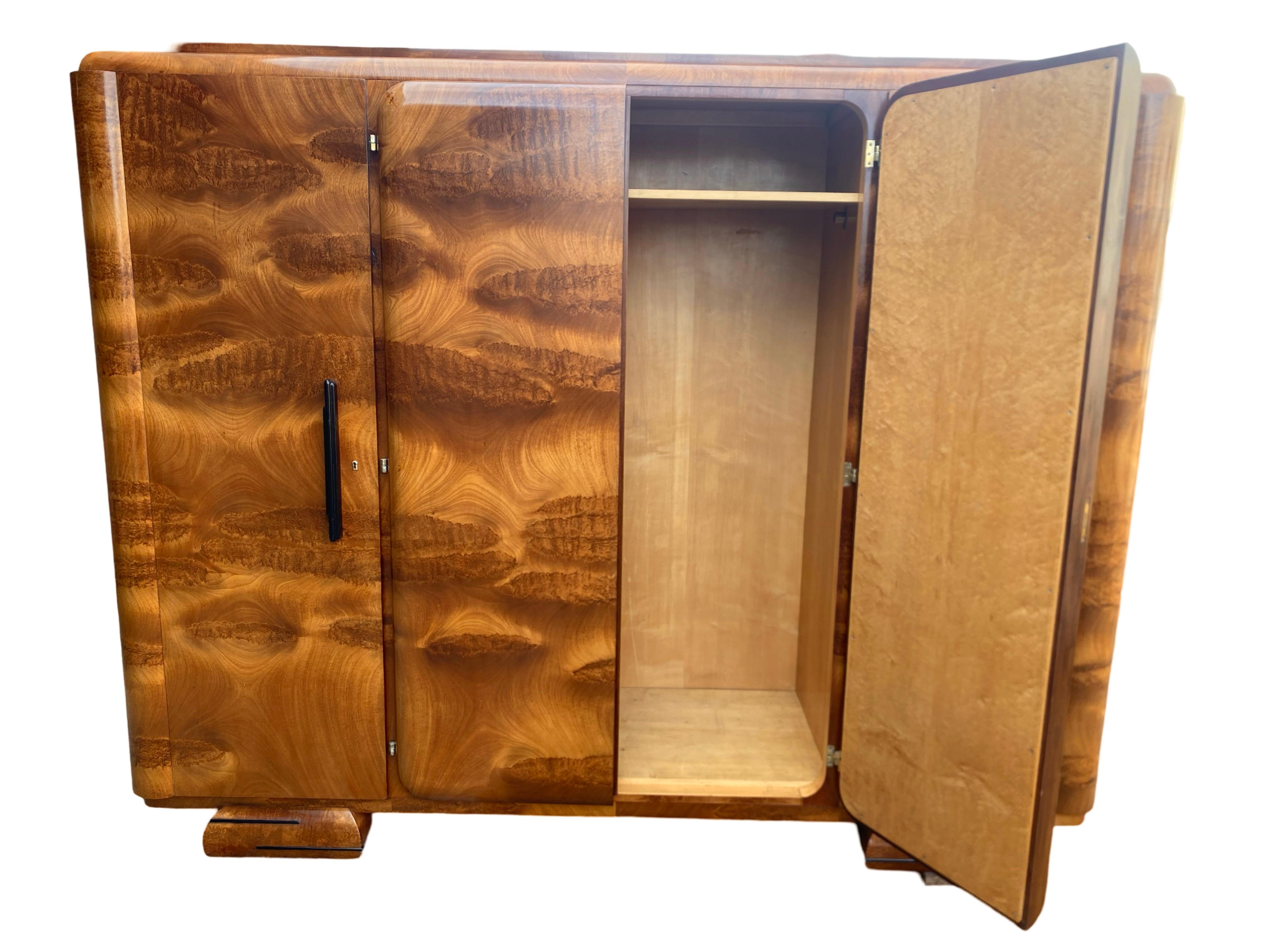 Bubinga Splendido armadio a 4 ante in stile Art Déco (flatpack) in vendita