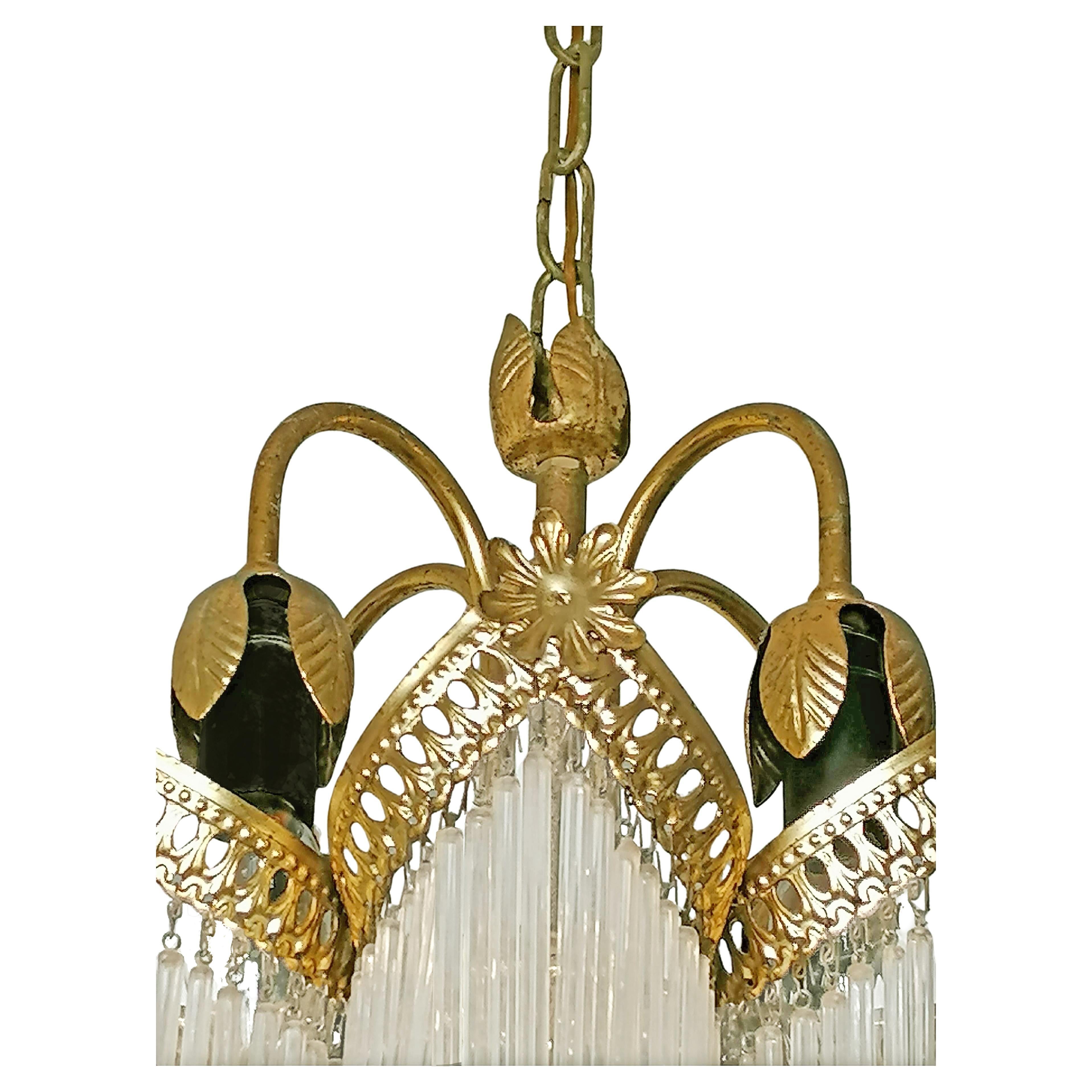 Superbe lustre Art Déco Art Nouveau doré avec frange en verre dépoli vers 1940 en vente 1