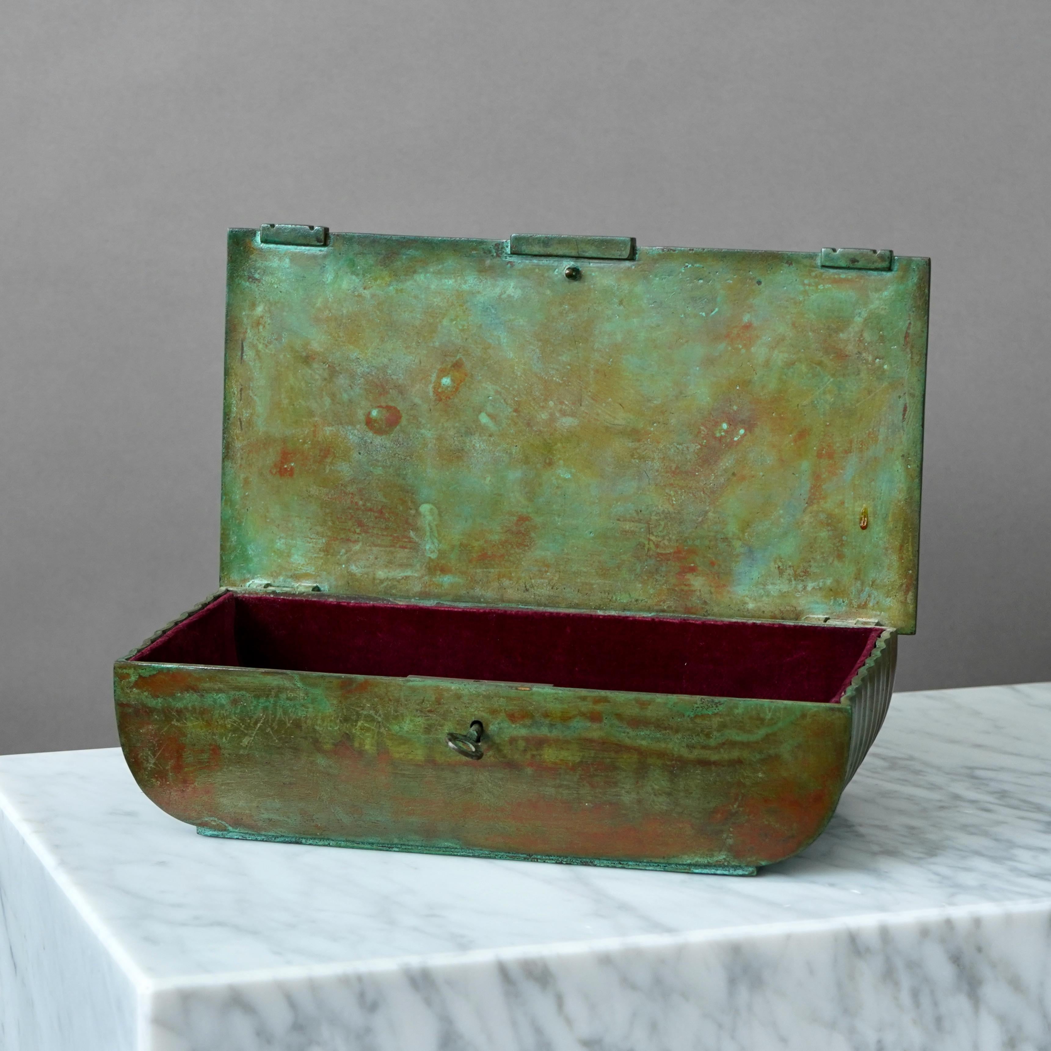 Superbe boîte à bijoux Art déco en bronze de Sune Backstrom, Suède, années 1920 en vente 3