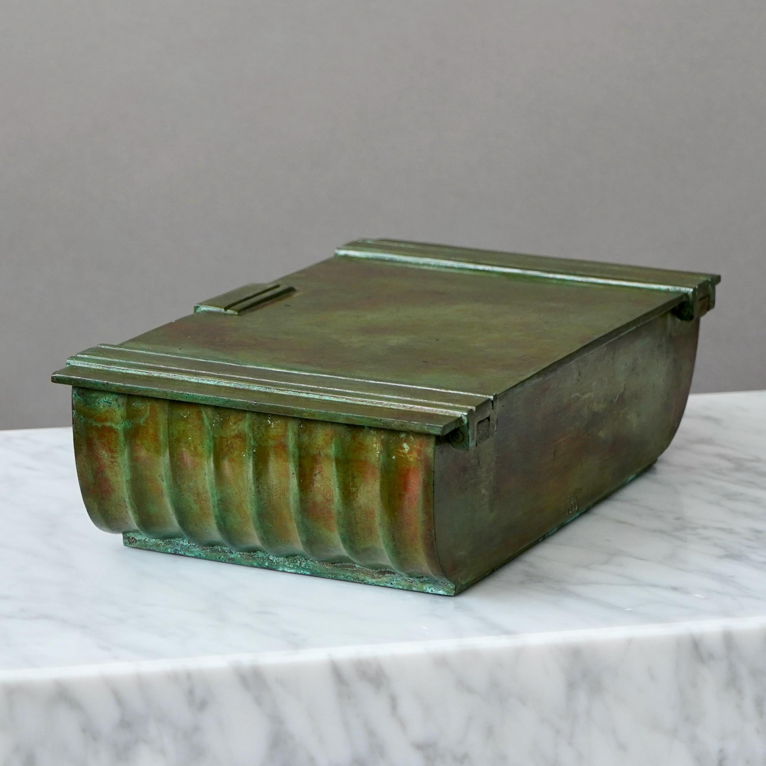 Superbe boîte à bijoux Art déco en bronze de Sune Backstrom, Suède, années 1920 en vente 5