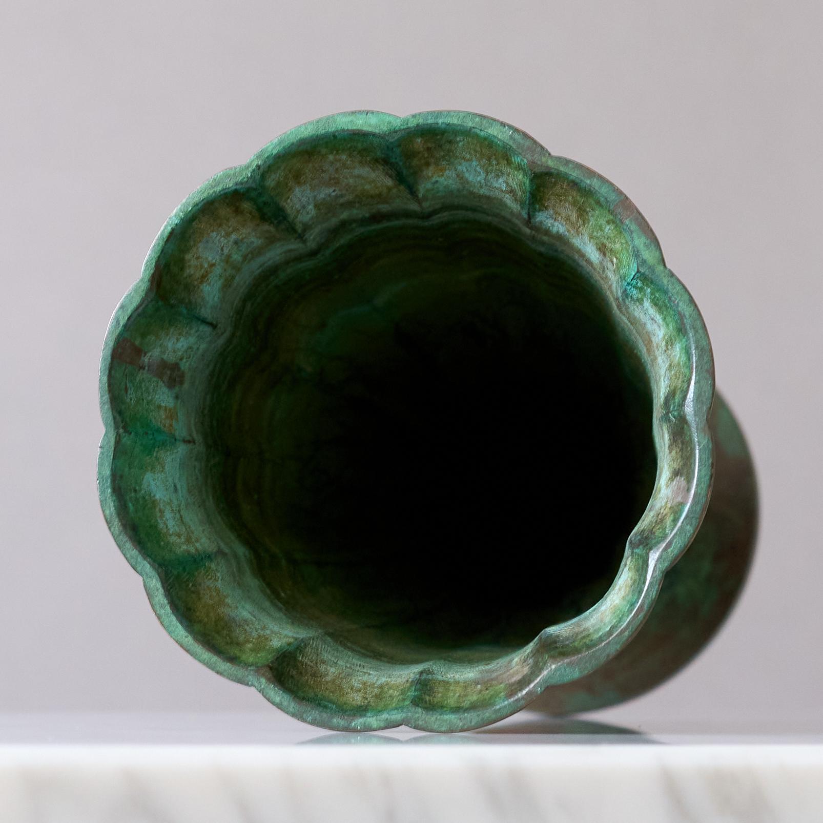 Bronzo Stupendo vaso in bronzo Art Deco di GAB Guldsmedsaktiebolaget, Svezia, anni '30. in vendita