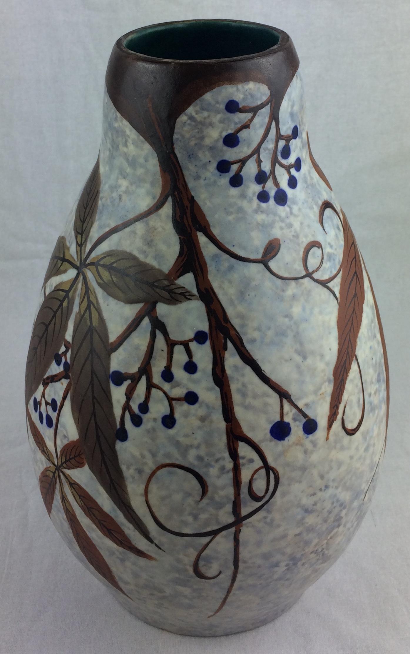 Art déco Vase en céramique Art Déco français de Louis Auguste Dage en vente