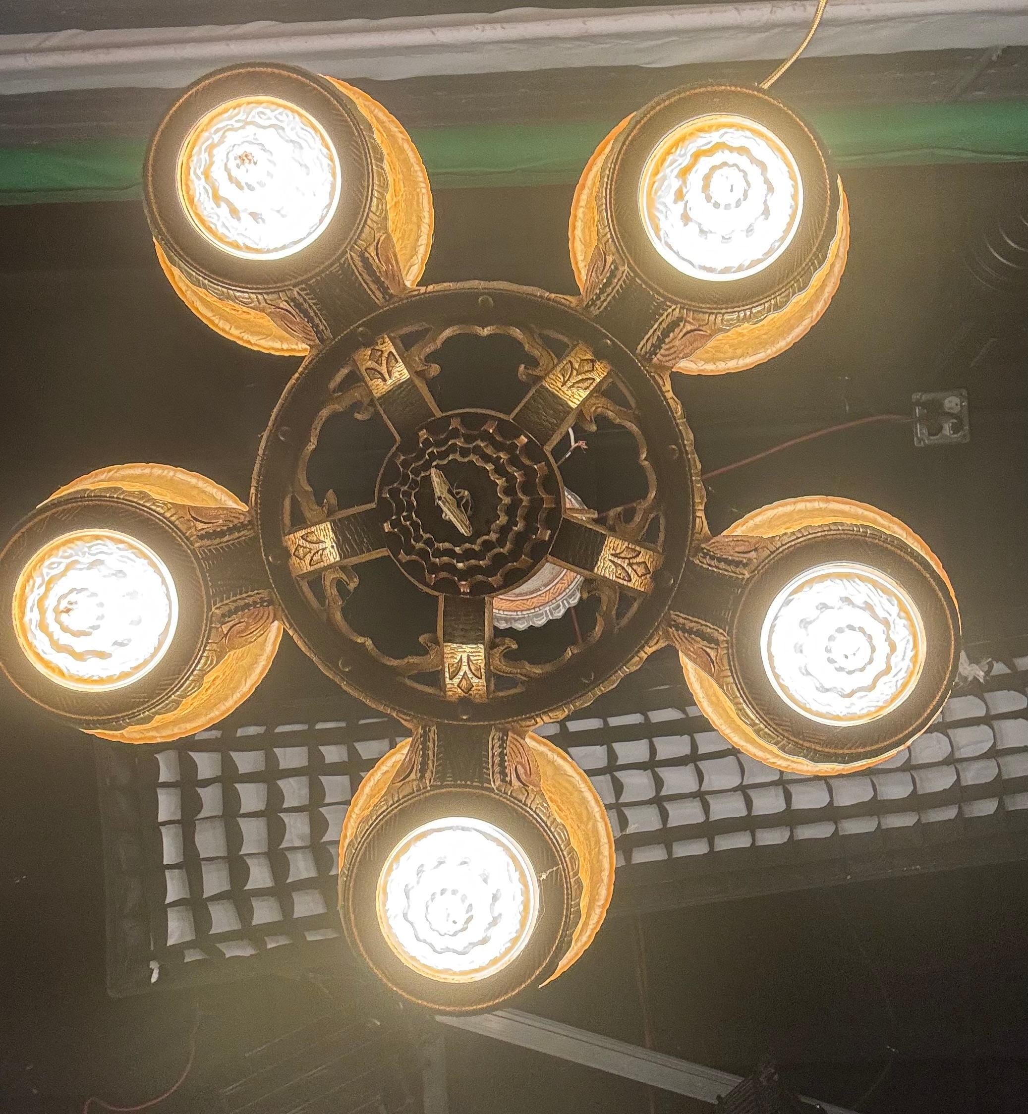 Stupendo lampadario a sospensione in vetro e metallo Art Deco Havanna in vendita 1