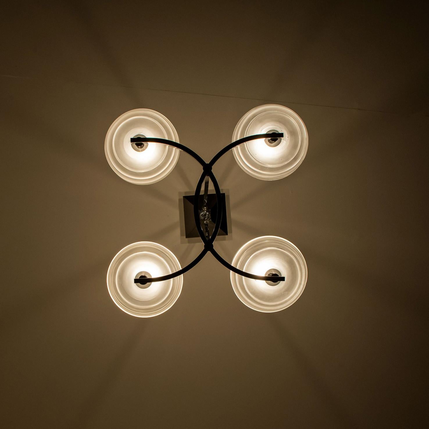 Impresionante araña Art Decó de cristal opalino, 4 brazos Vidrio opalino en venta