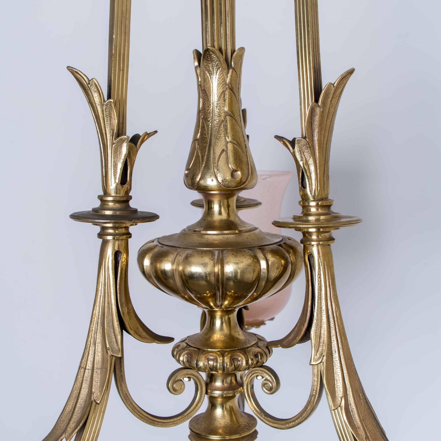 Art déco Superbe lustre Art Déco en verre rose et laiton, 1930 en vente