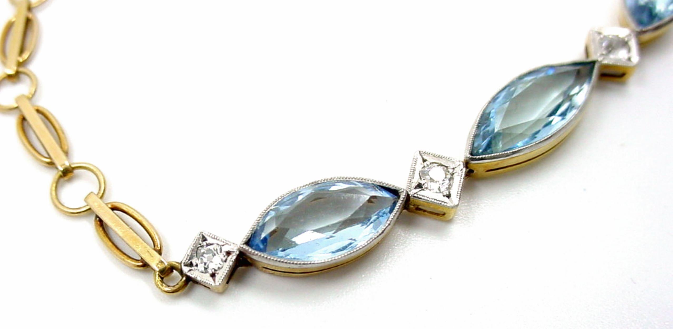 Edwardian Aquamarine Diamond Platinum Topped Gold Link Bracelet In Good Condition For Sale In Santa Rosa, CA