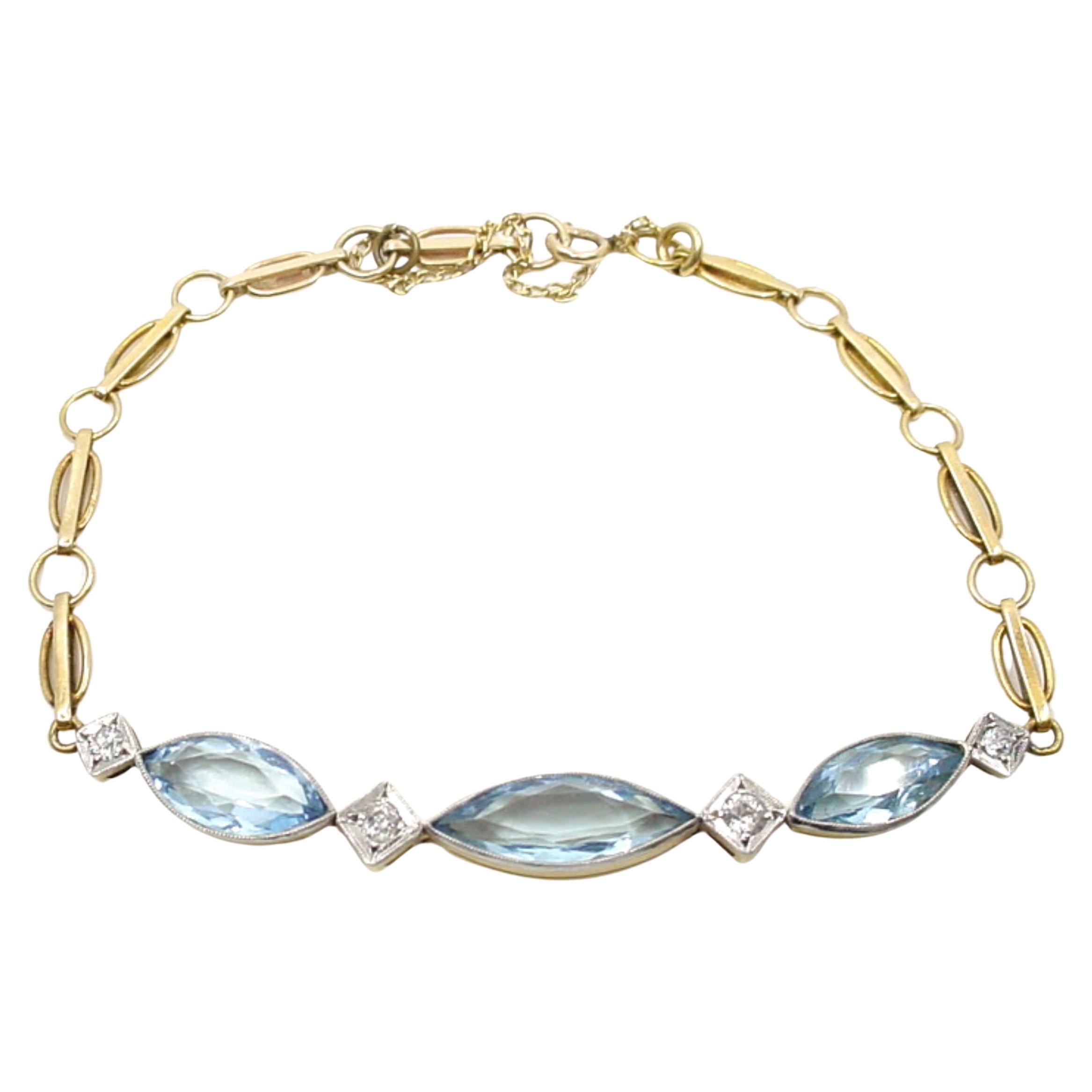 Edwardian Aquamarine Diamond Platinum Topped Gold Link Bracelet For Sale