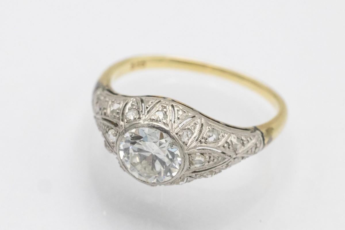 Superbe bague Art Déco avec un diamant de taille ancienne de 1,00ct, circa 1920/1930 Unisexe en vente
