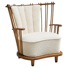 Stunning Art Deco Spindle Back Lounge Chair in Solid Wood and Bouclé 1940s