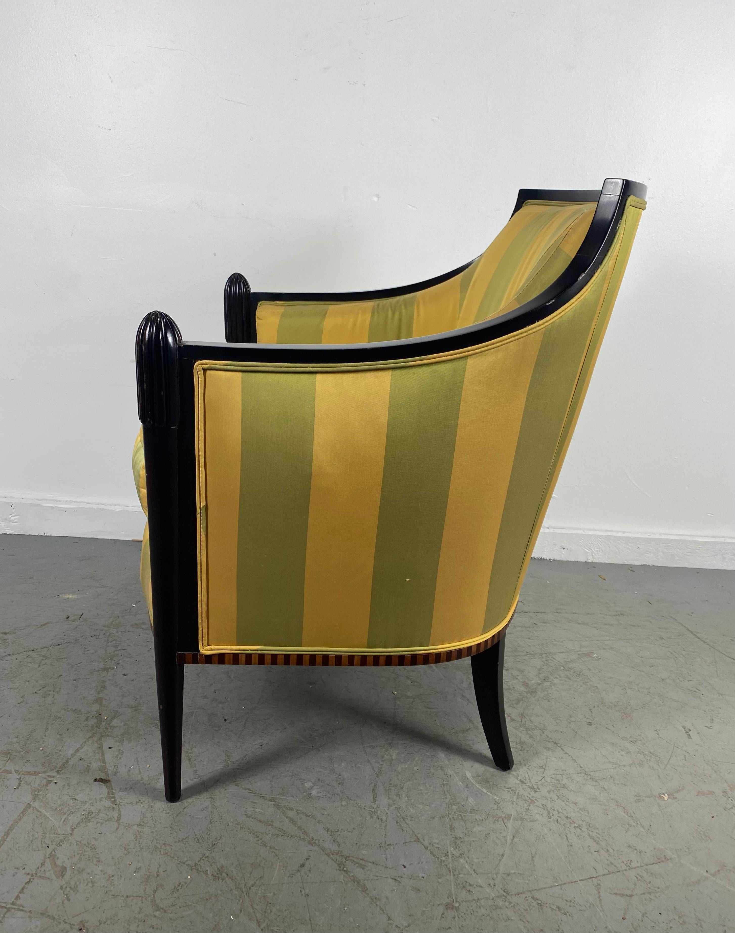 Américain Superbe fauteuil de salon de style Art déco par Baker Furniture d'après Paul Follot