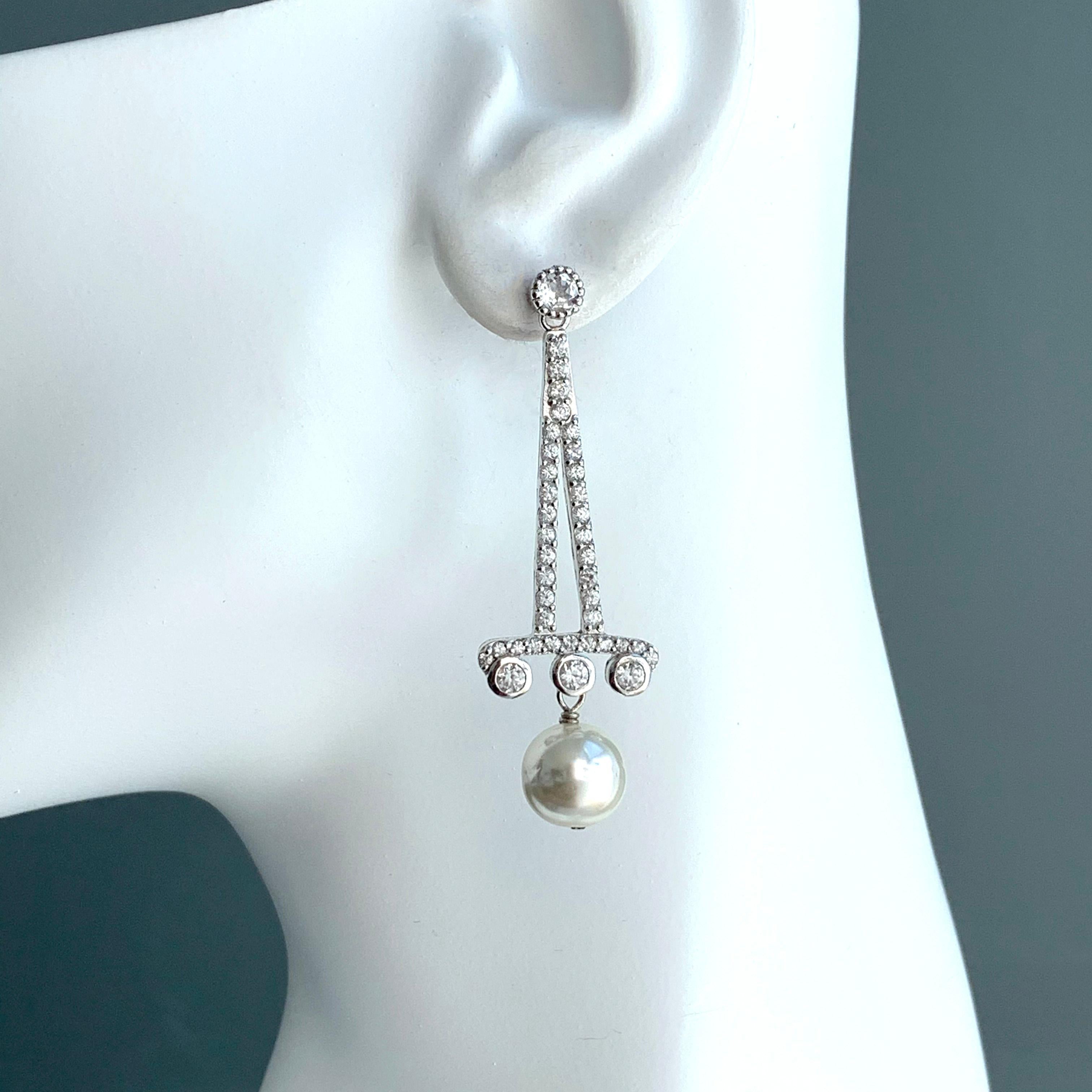 Women's or Men's Stunning Art Deco Style with Glass Pearl Drop Earrings