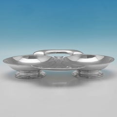 Impresionante fuente de plata de ley con diseño Art Nouveau, Londres, 1905