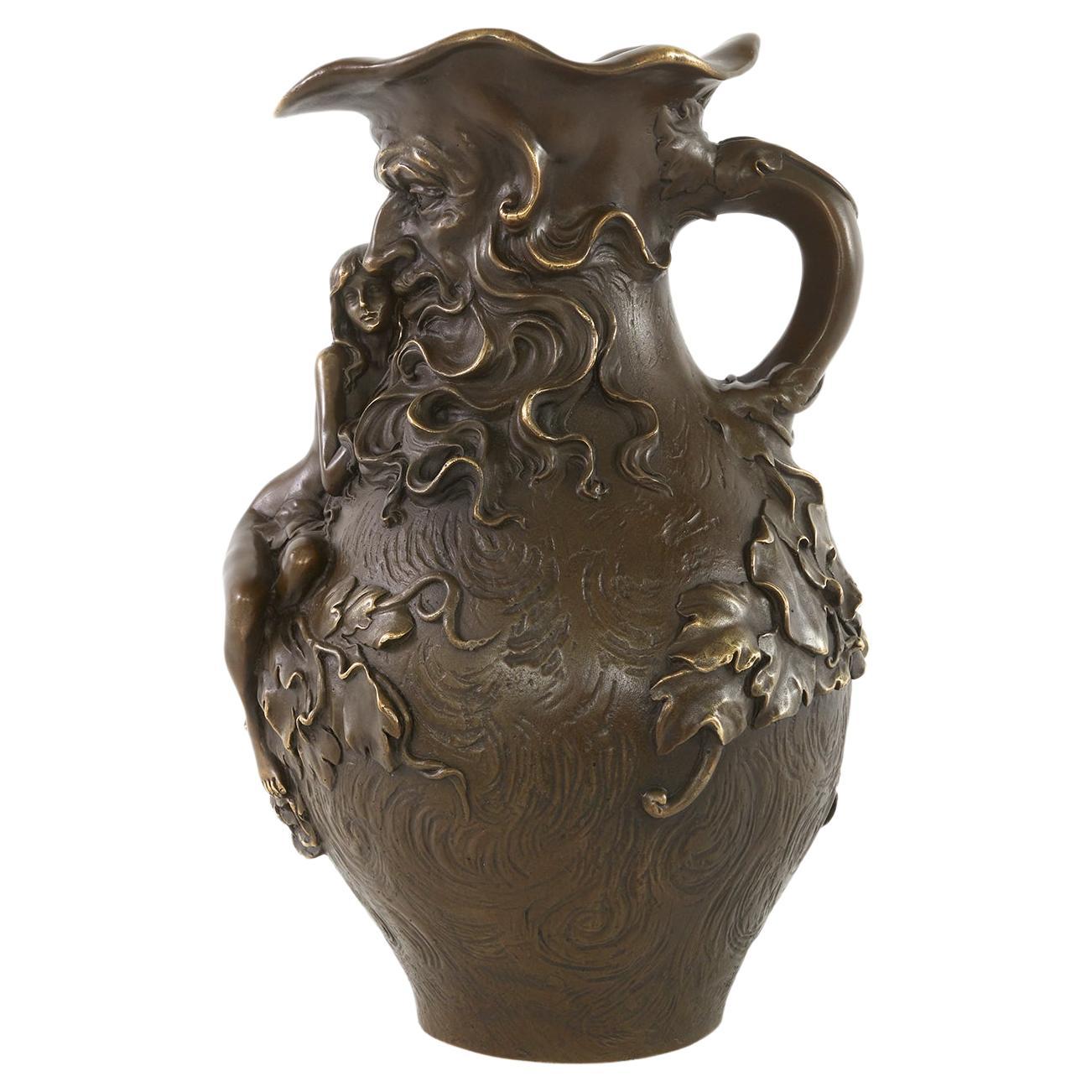 Superbe pièce/vase en bronze de style Art nouveau