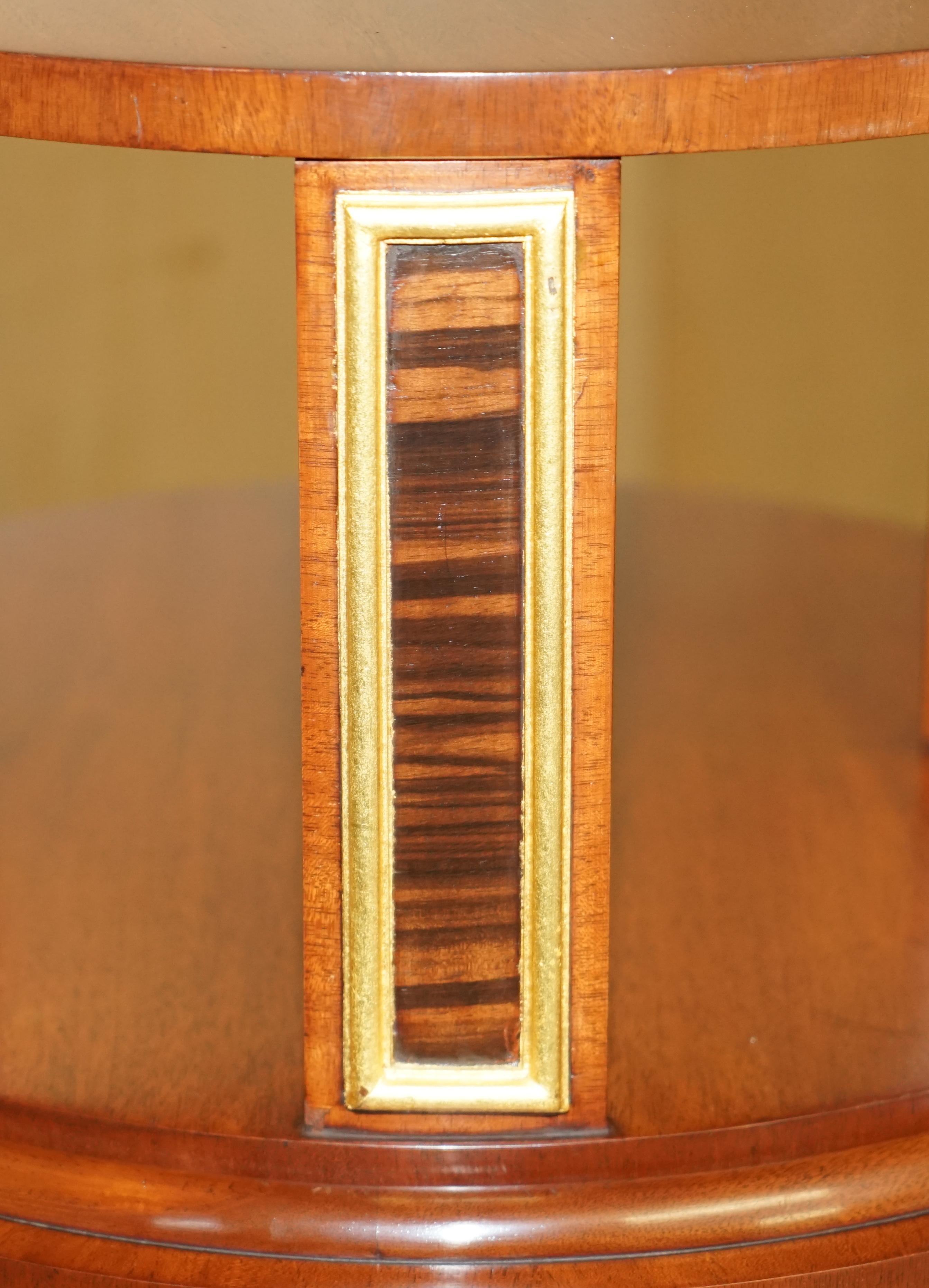 Inglese STUNNiNG Arthur Brett SATINWOOD WALNUT REVOLVING BOOKCASE TABLE LION'S PAW FEEt in vendita