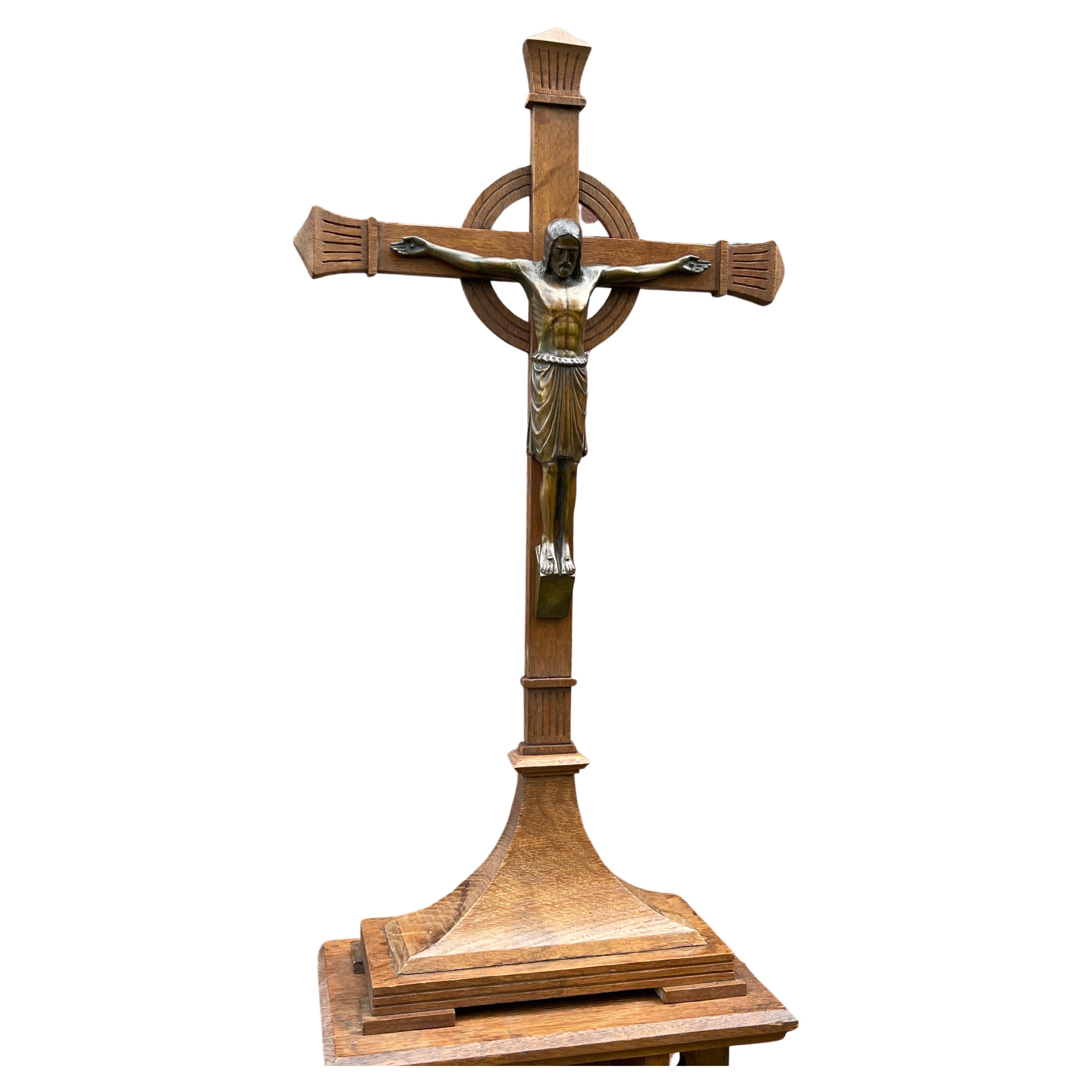 Stunning Arts & Crafts Altar Crucifix with Detailed Bronze Sculpture of Christ