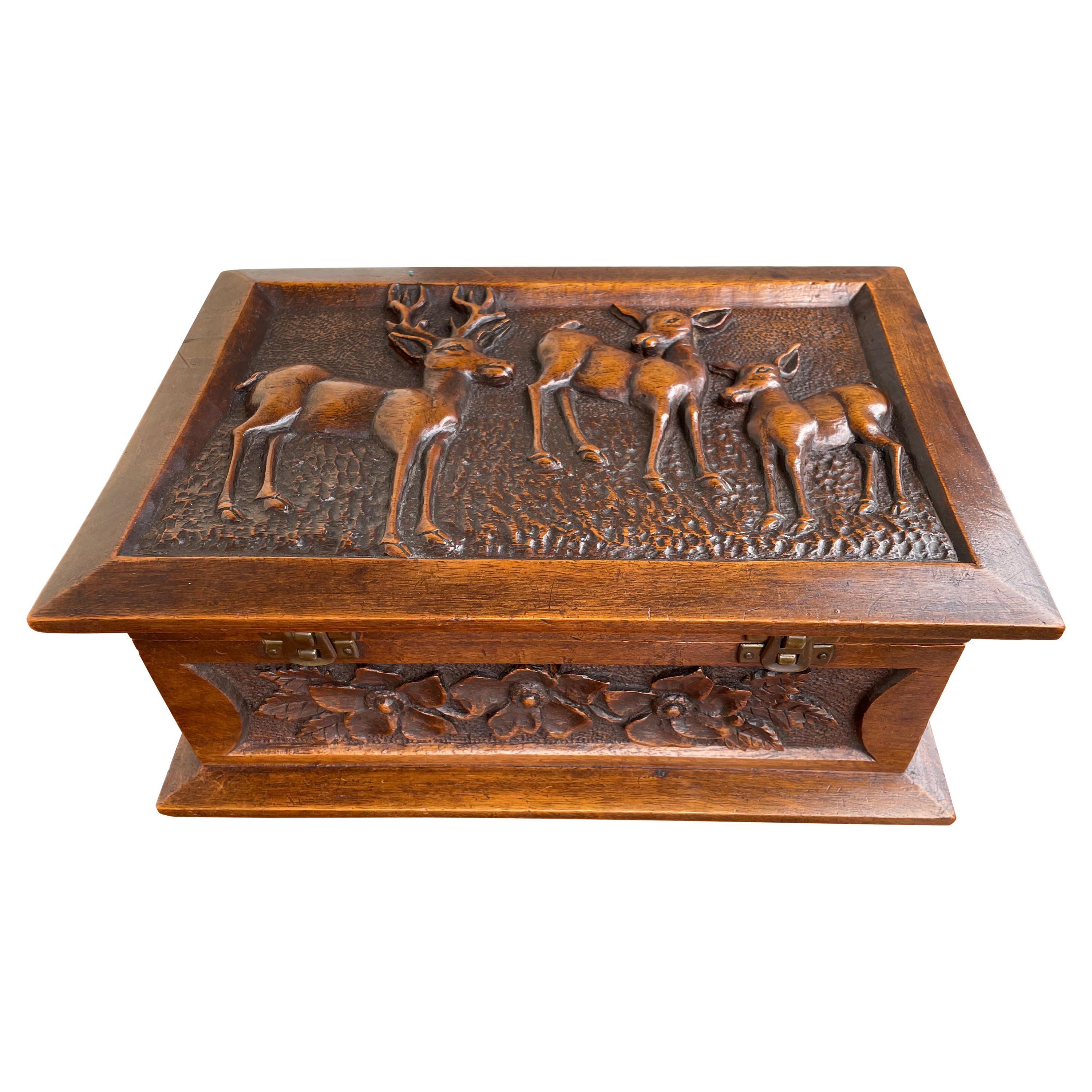 Stunning Arts & Crafts Box with Hand Carved Deer Sculptures in Deep Relief, 1910