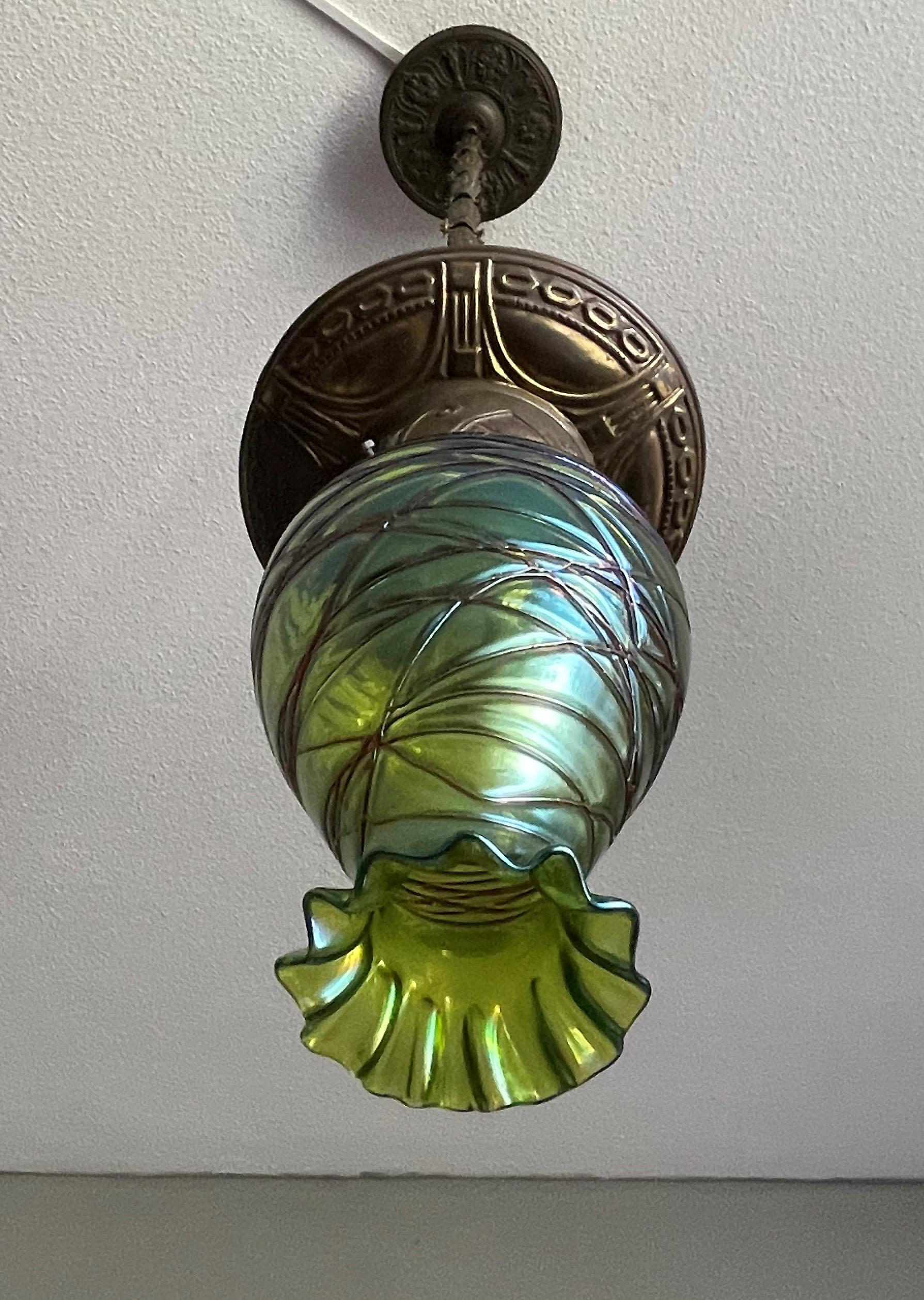 Stunning Arts & Crafts Brass & Green Mouth Blown Loetz Style Art Glass Pendant 2
