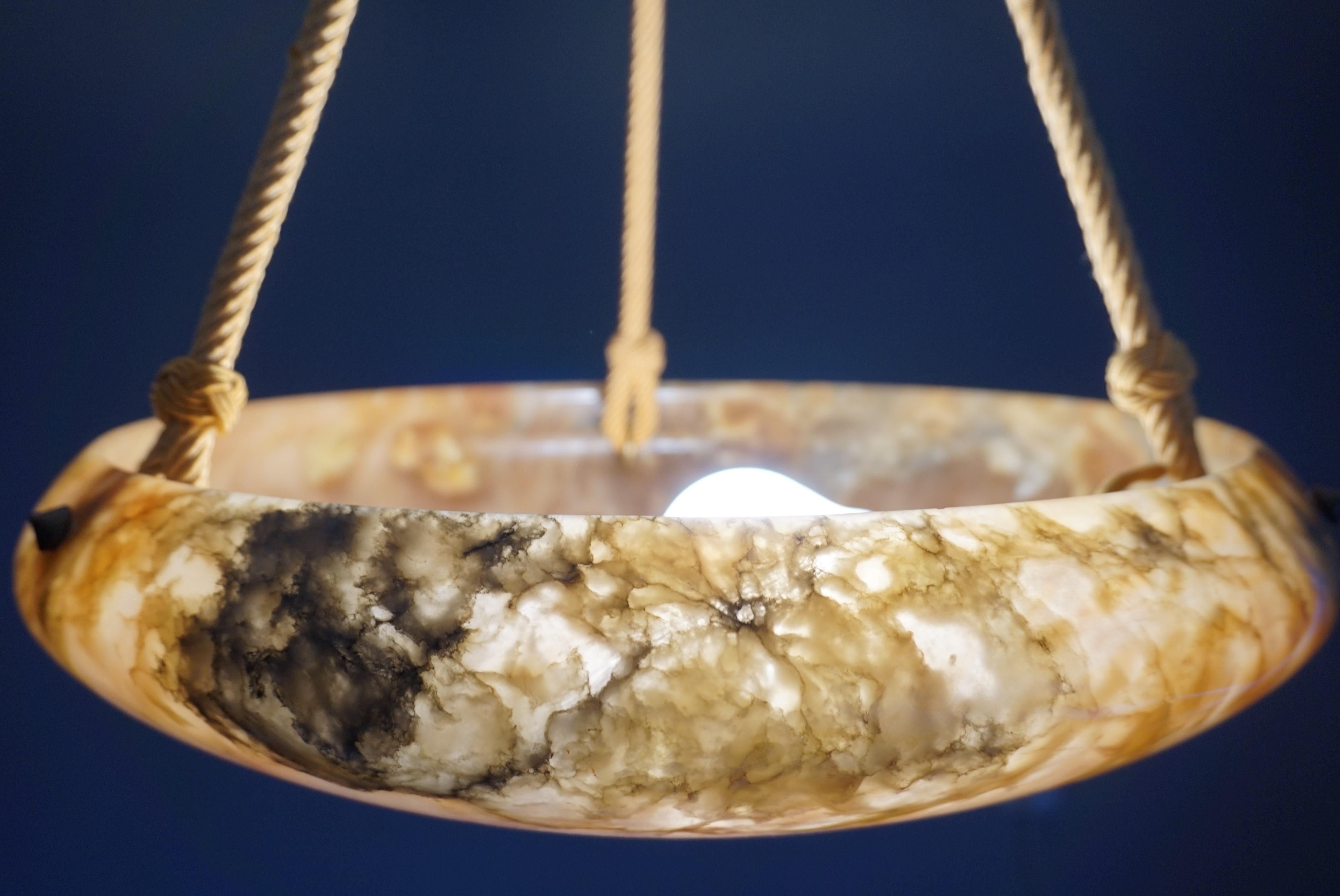 Stunning Arts & Crafts Era Alabaster Pendant with Perfect Rope and Mint Canopy In Excellent Condition In Lisse, NL