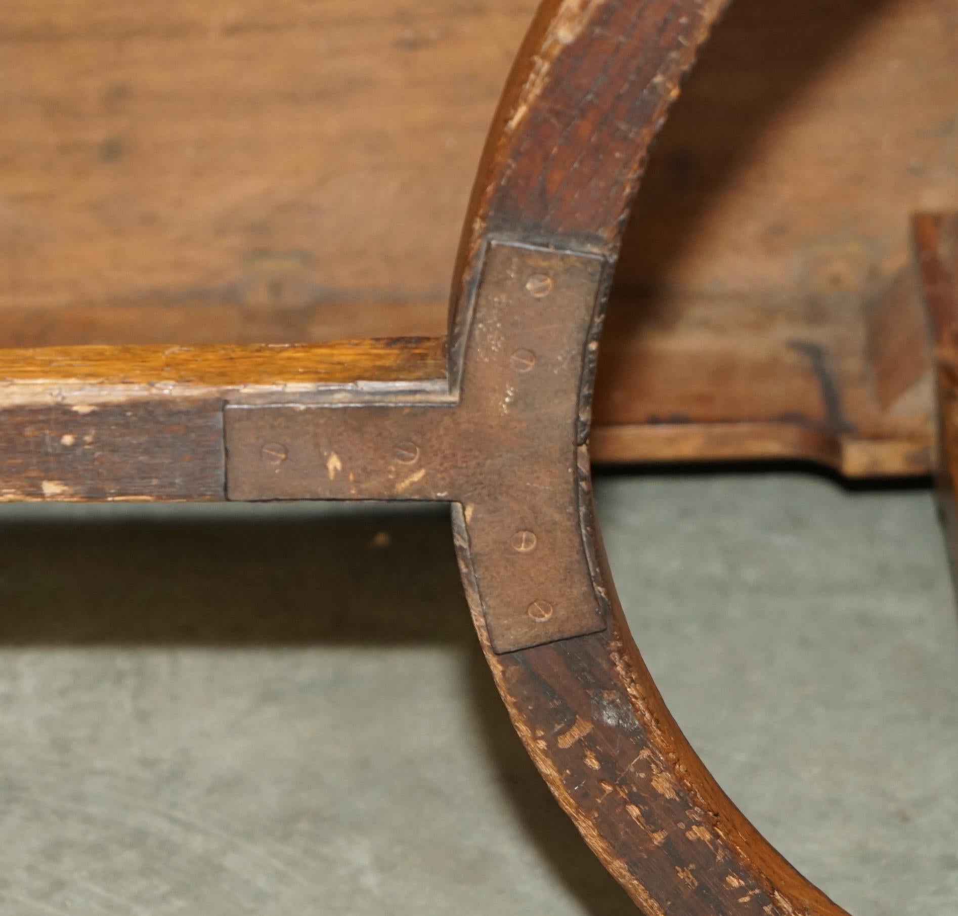 Table à manger STUNNiNG ARTS & CRAFTS VICTORIAN ENGLISH OAK HAYRAKE de 6-8 personnes en vente 11