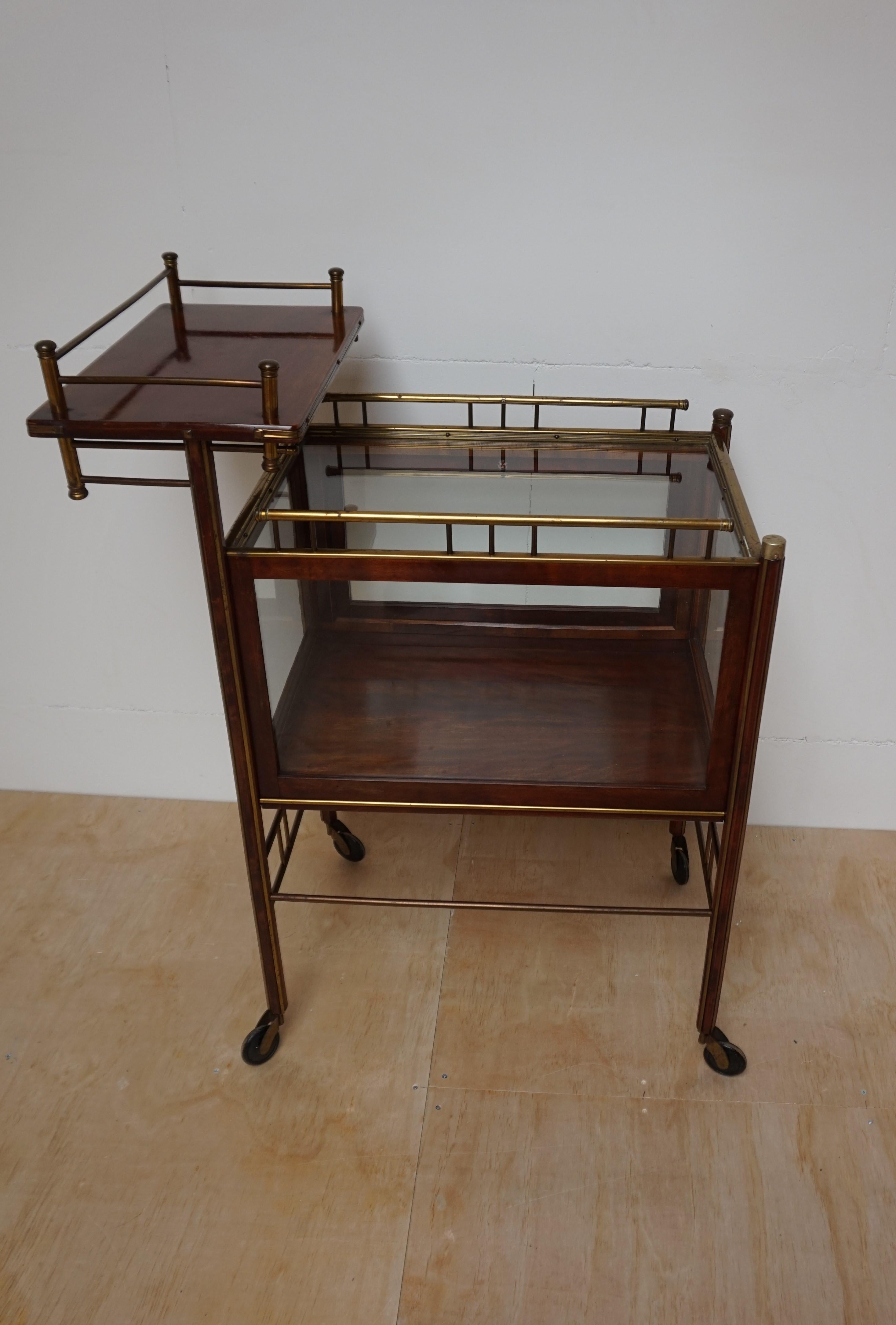 Stunning Asymmetrical Arts & Crafts Wood, Brass & Glass Drinks Trolley or Cart For Sale 10