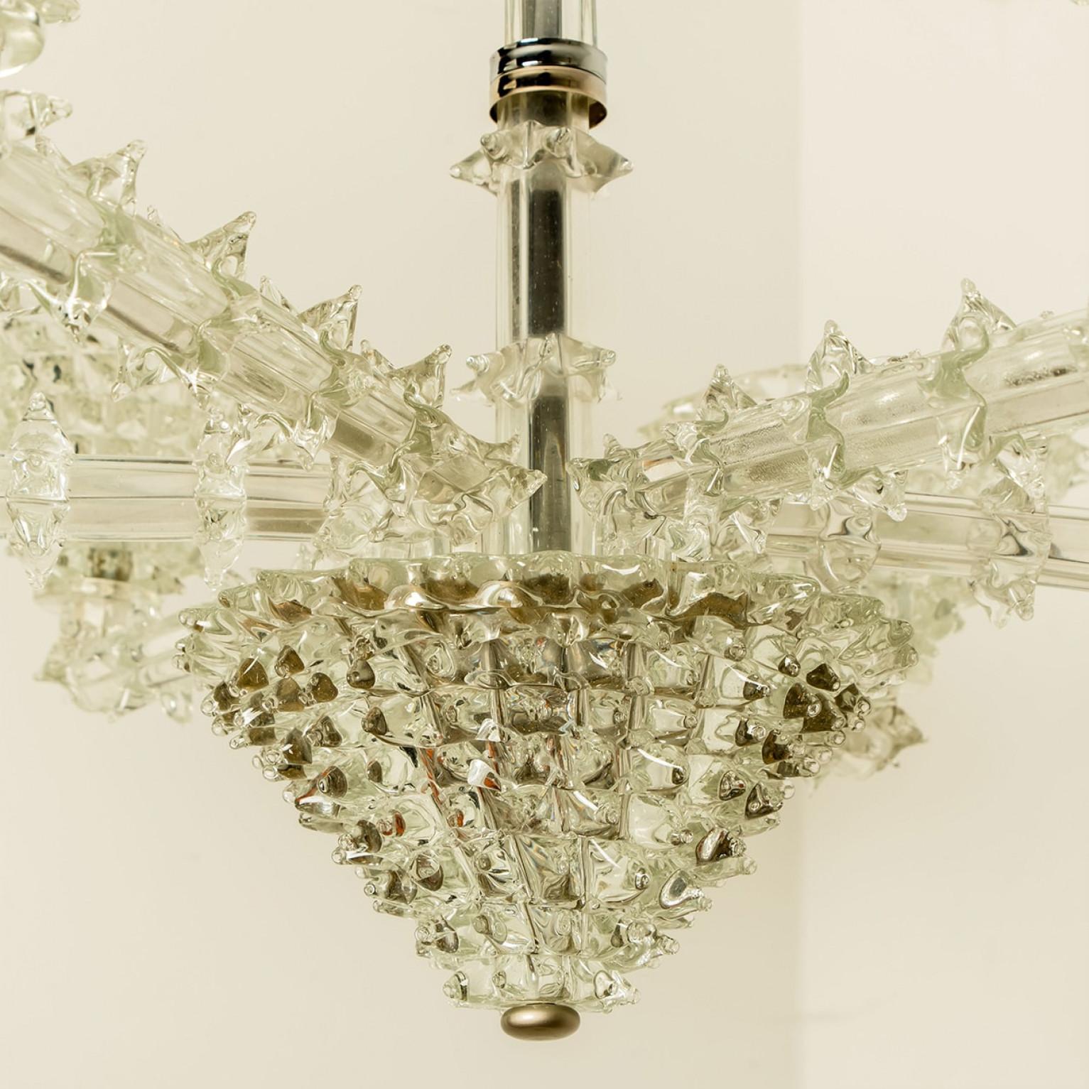 Wunderschöner Barovier&Toso Kelchglas-Kronleuchter, 6 Arme, Italien 1990 (Muranoglas) im Angebot