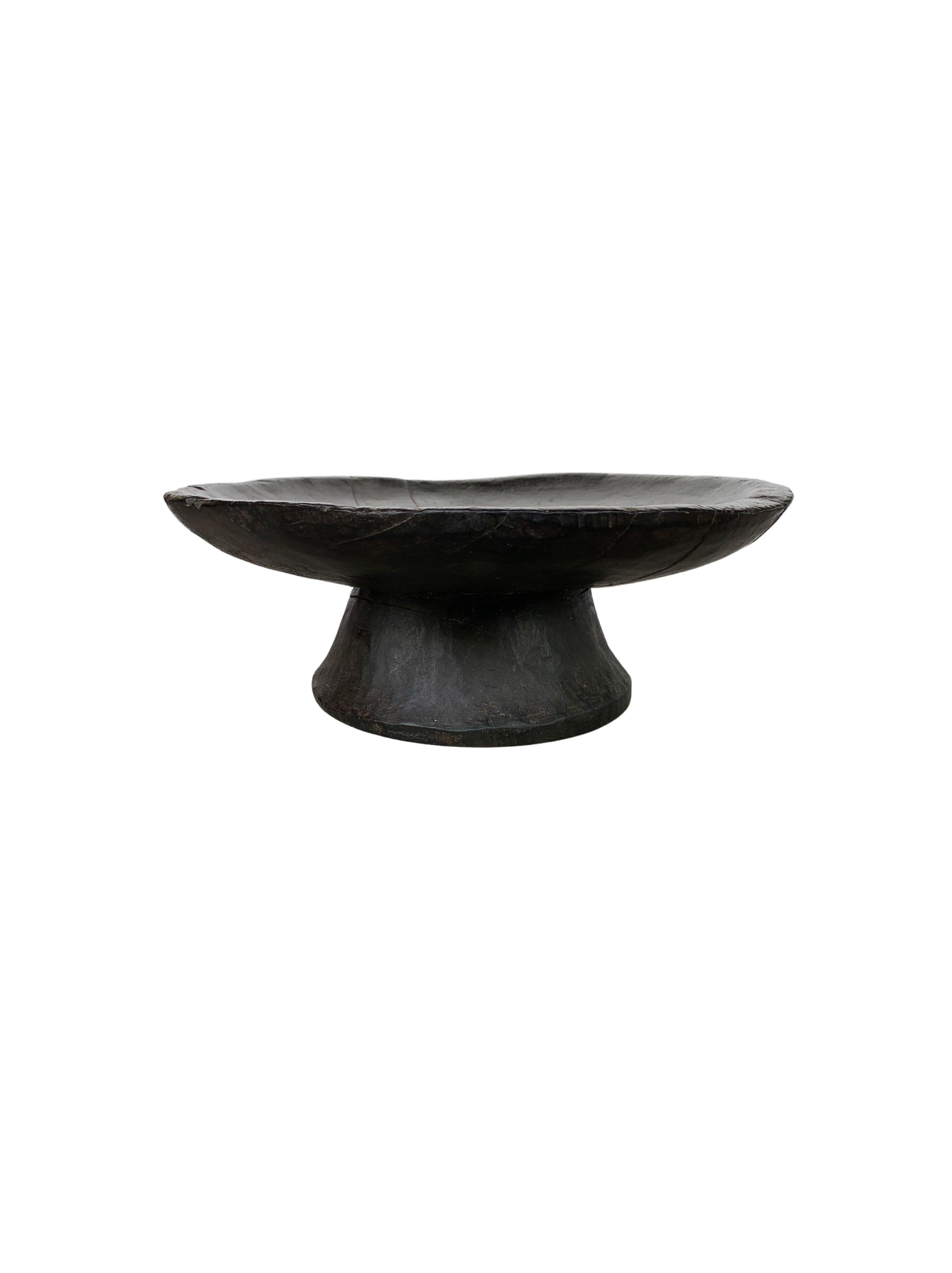 Hand-Carved Stunning Batak Tribe Ceremonial Bowl from Jackfruit Wood, Early 20th Century