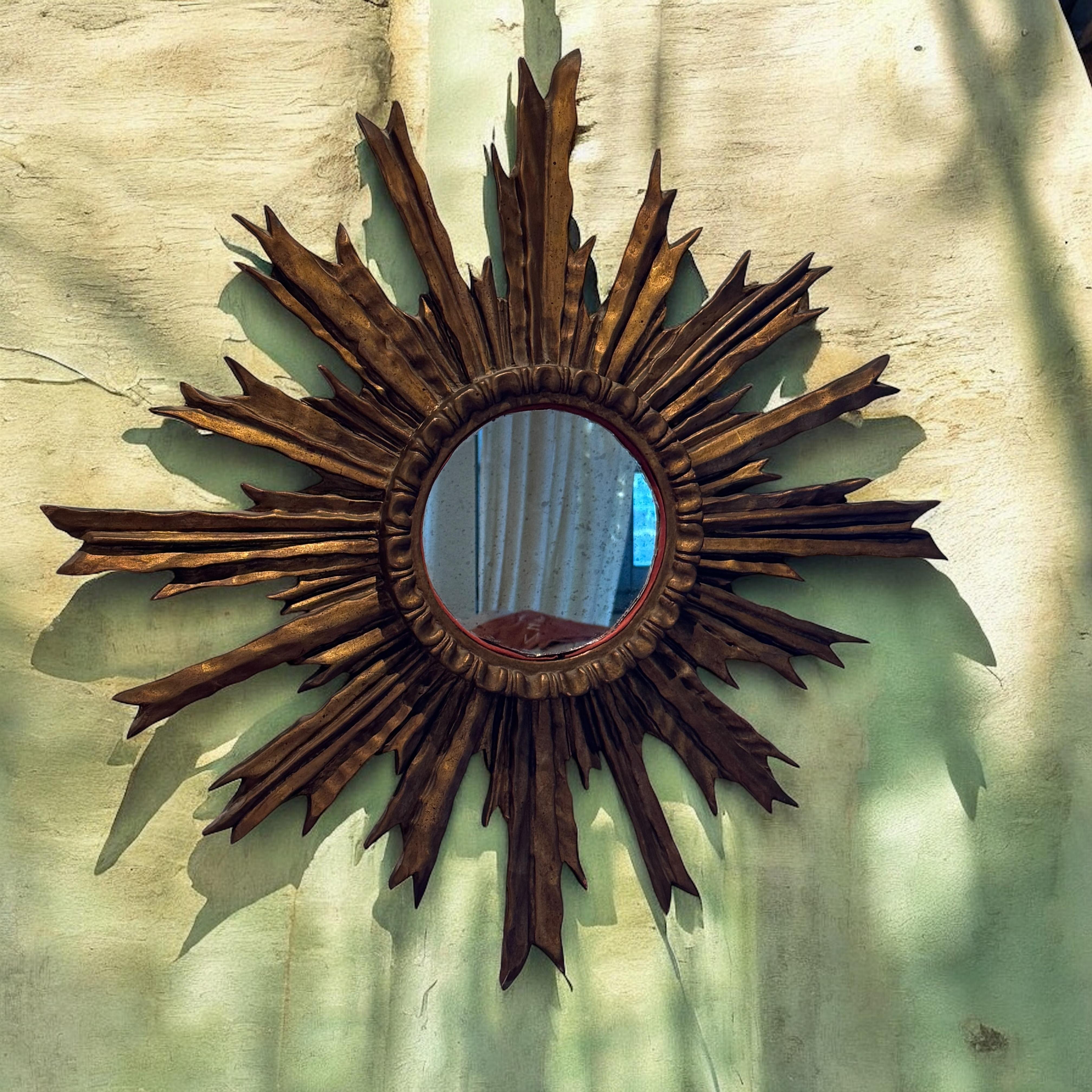Atemberaubend Schöne Starburst Sunburst Vergoldetes Holz Spiegel Italien, ca. 1920er Jahre im Angebot 6