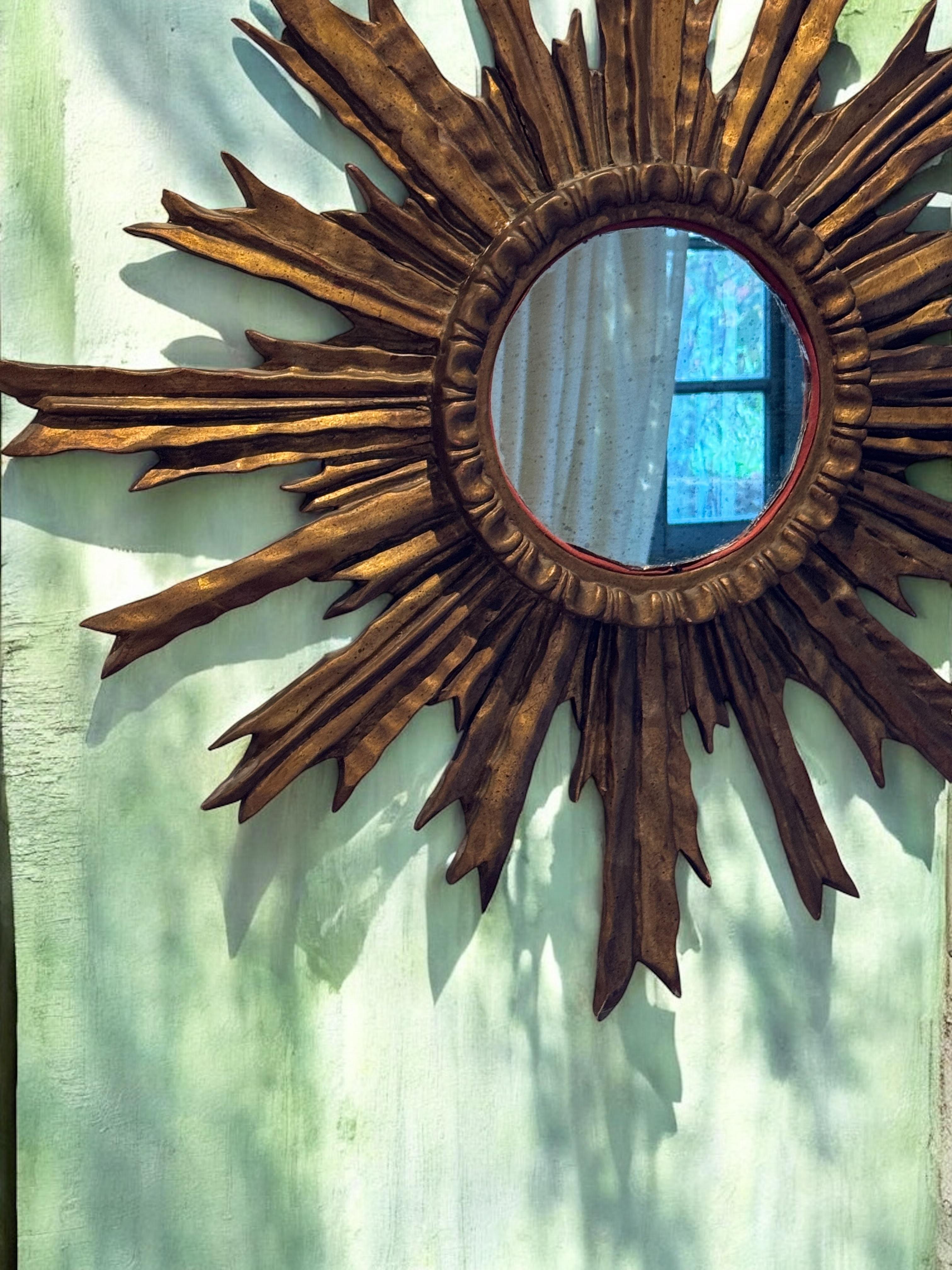 Atemberaubend Schöne Starburst Sunburst Vergoldetes Holz Spiegel Italien, ca. 1920er Jahre im Angebot 2