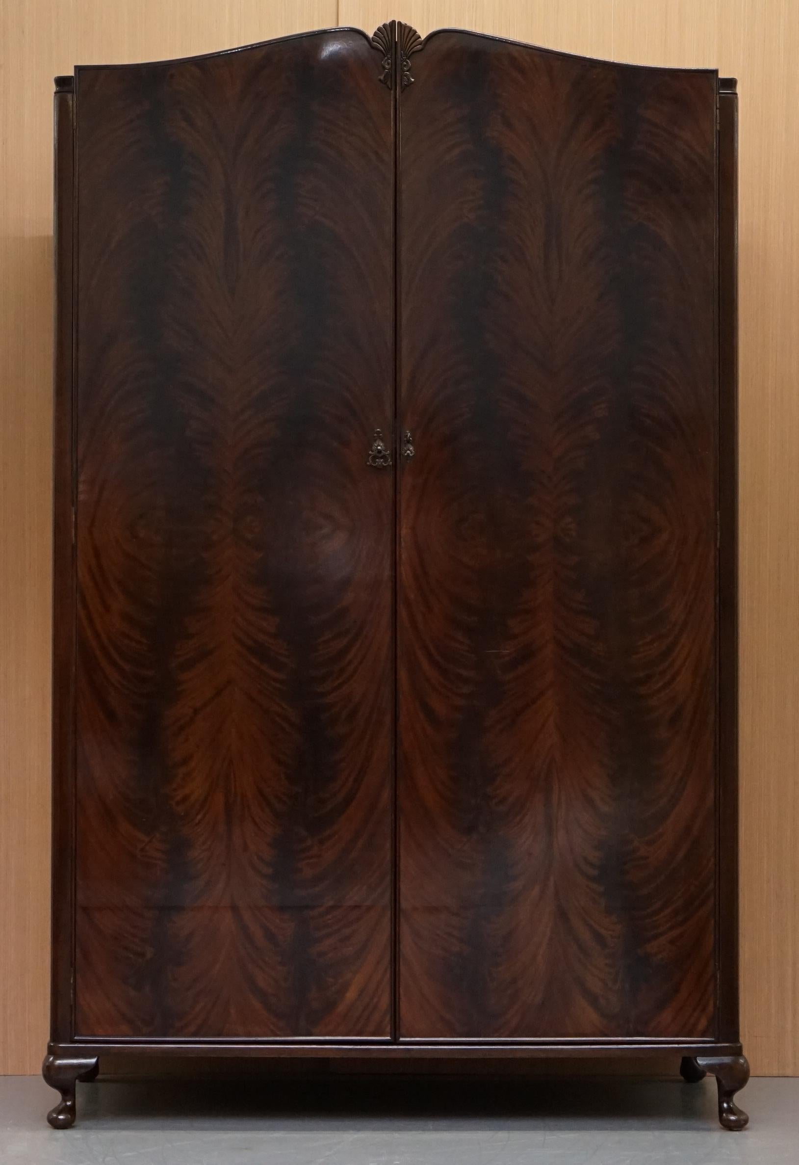 We are delighted to offer for sale this stunning large Beithcraft Scotland flamed mahogany wardrobe which is part of a suite

This is as mentioned part of a suite, I also have a smaller wide tallboy with drawers and cupboard, a small wardrobe and