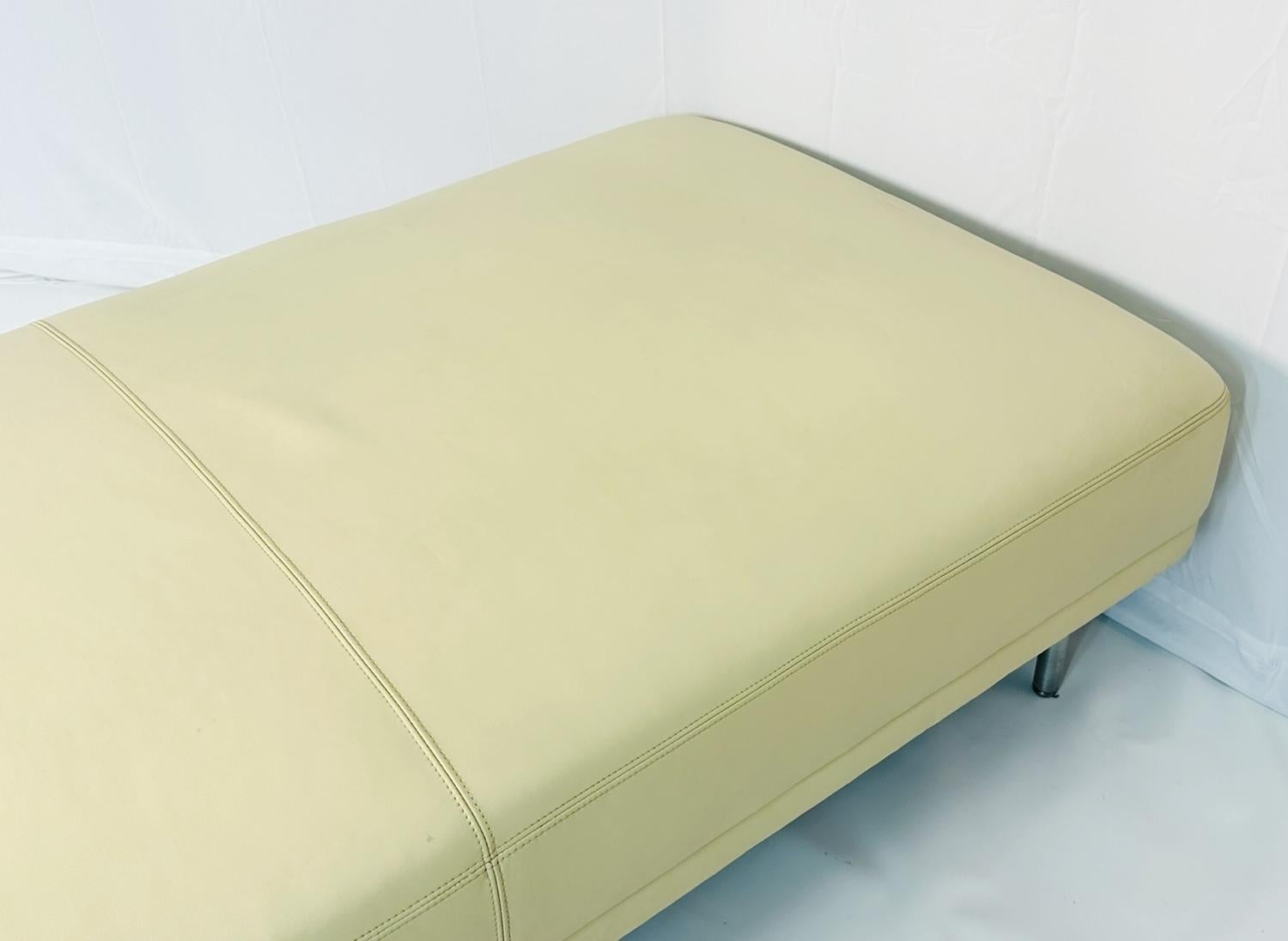 Letto da giorno Mirador di Lievore Altherr Molina per Bernhardt Design in vendita 8