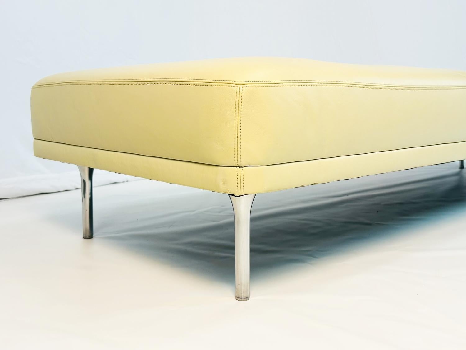 Letto da giorno Mirador di Lievore Altherr Molina per Bernhardt Design in vendita 1