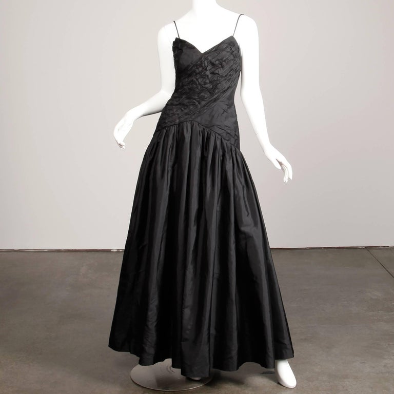 Stunning Bergdorf Goodman on the Plaza Vintage Black Silk Evening Gown
