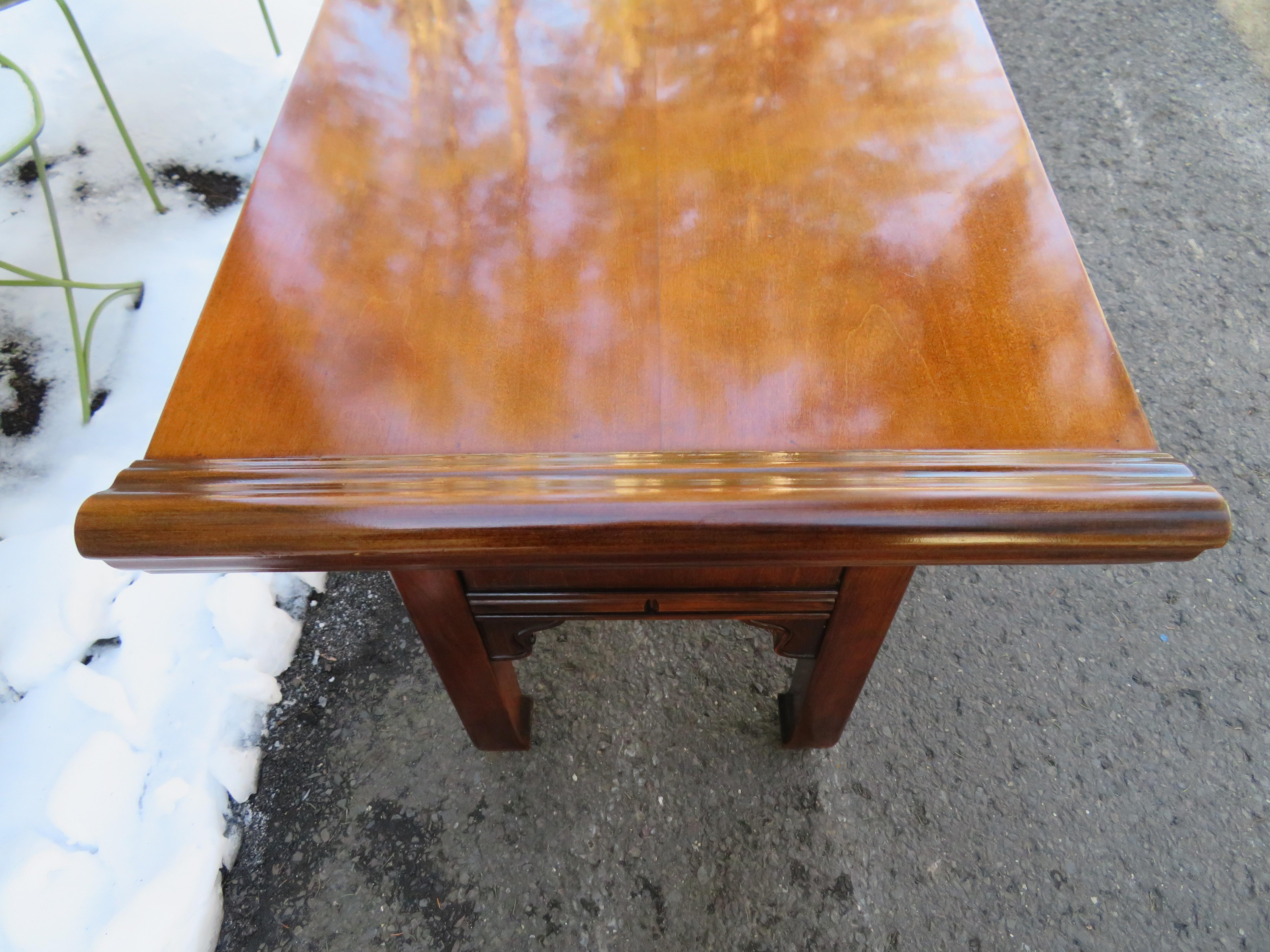 Stunning Bernhardt Asian Chinoiserie Alter Table Console Campaign Midcentury In Good Condition For Sale In Pemberton, NJ