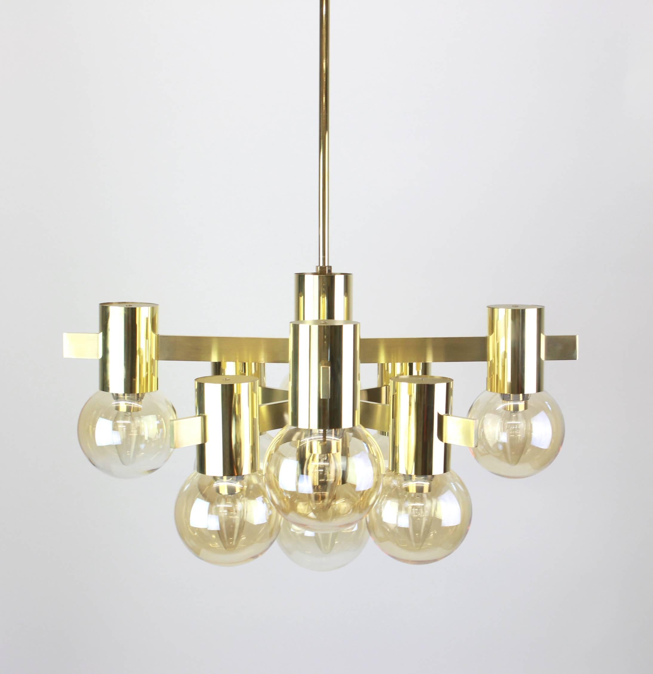 italien Superbe grand lustre Sciolari en laiton, Italie, années 1960