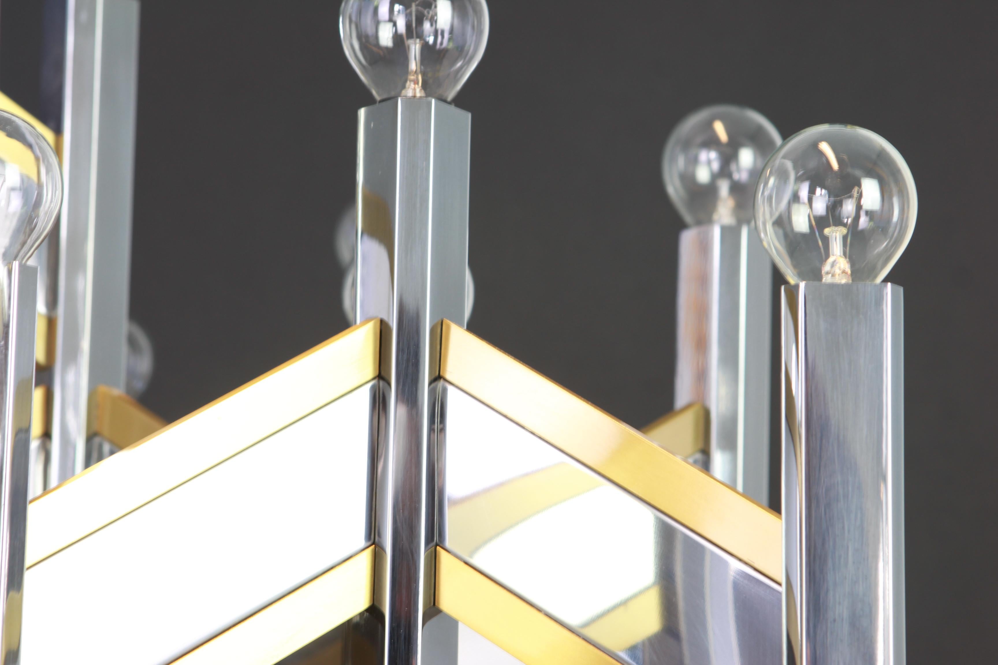 Superbe grand lustre Sciolari:: Italie:: années 1960 Bon état à Aachen, NRW