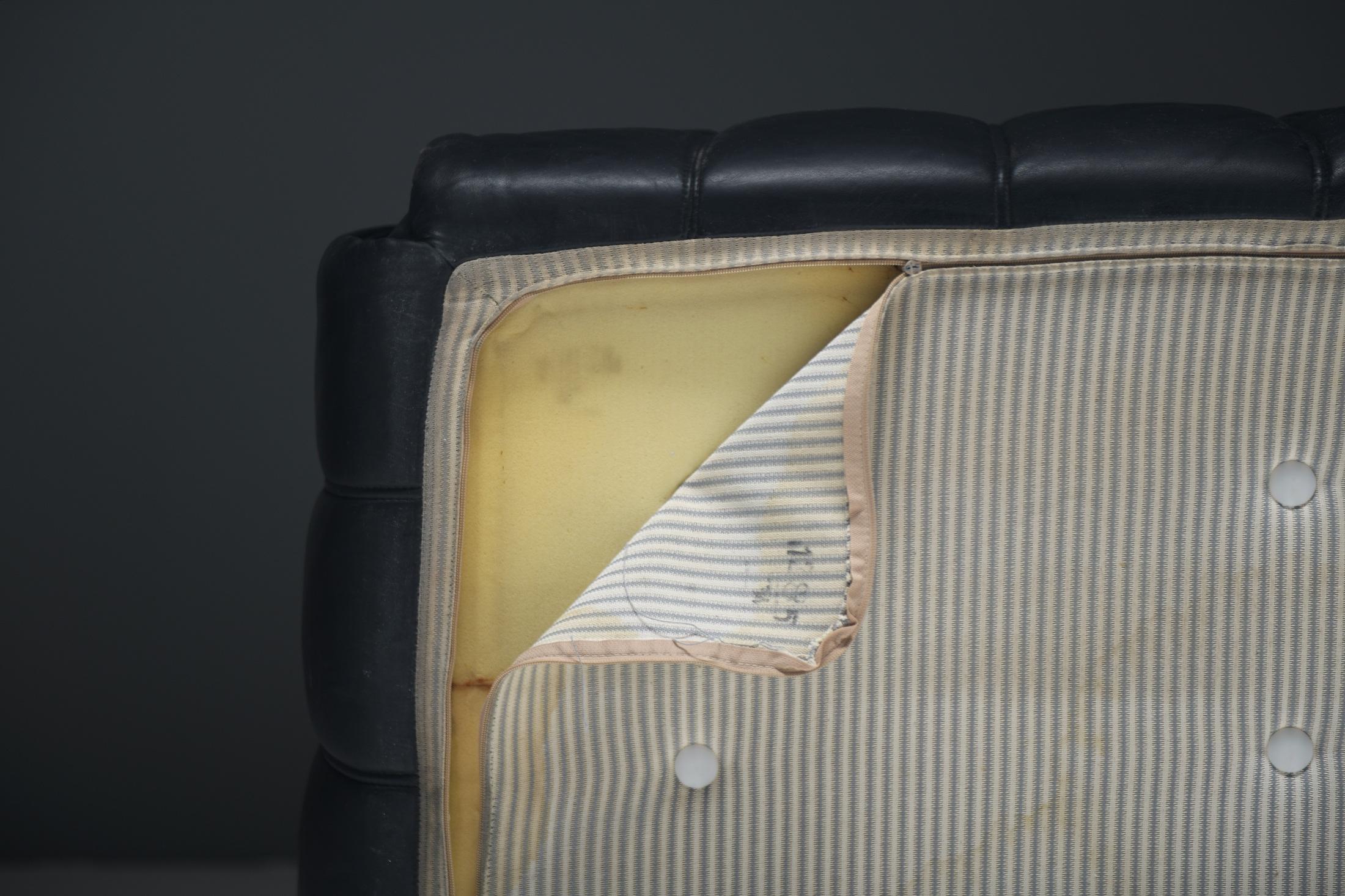 Superbe canapé Kashima en cuir noir 1985 par Michel Ducaroy - Ligne Roset France en vente 10