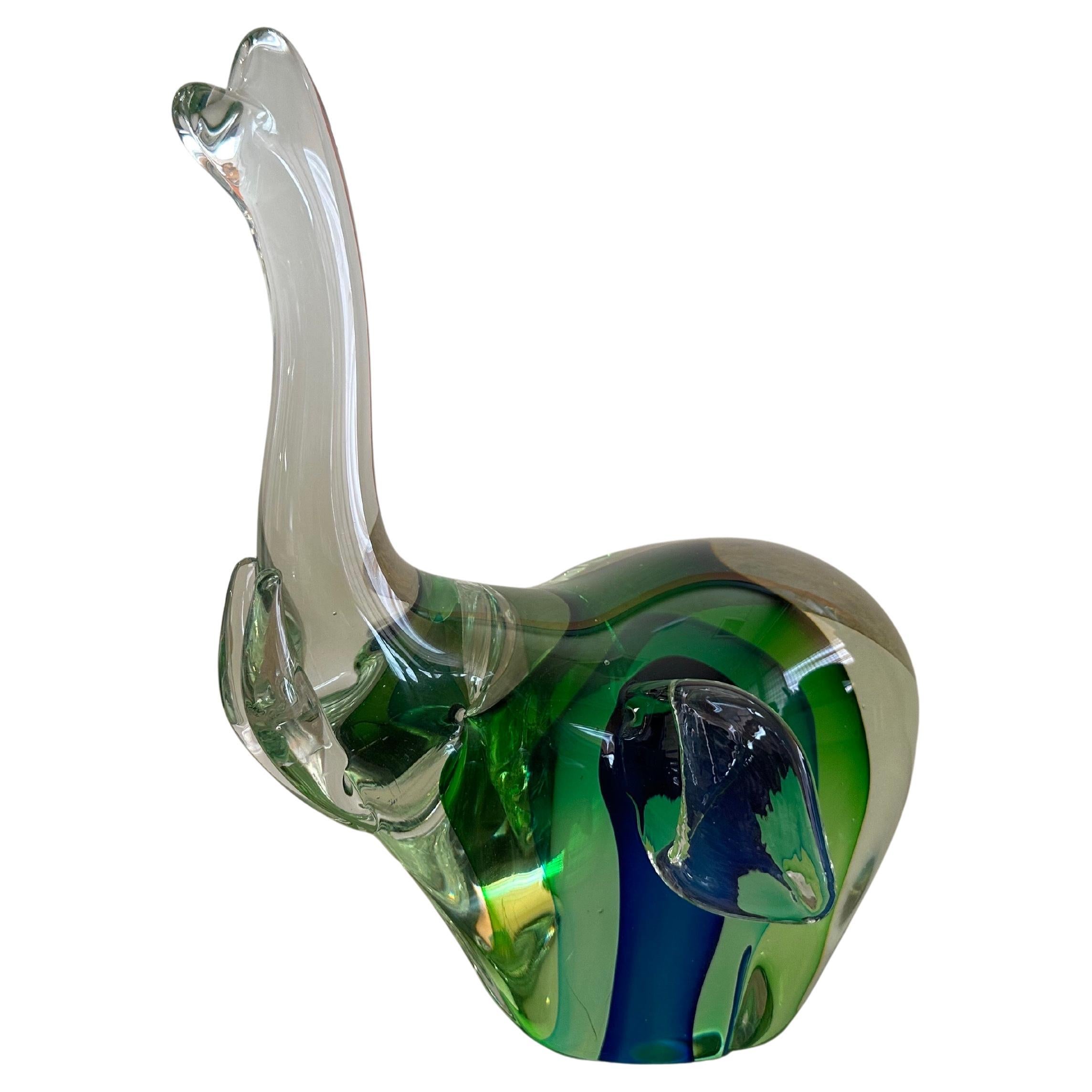 XX secolo Splendida scultura di elefante in vetro artistico di Murano Glass Sommerso d'epoca in vendita