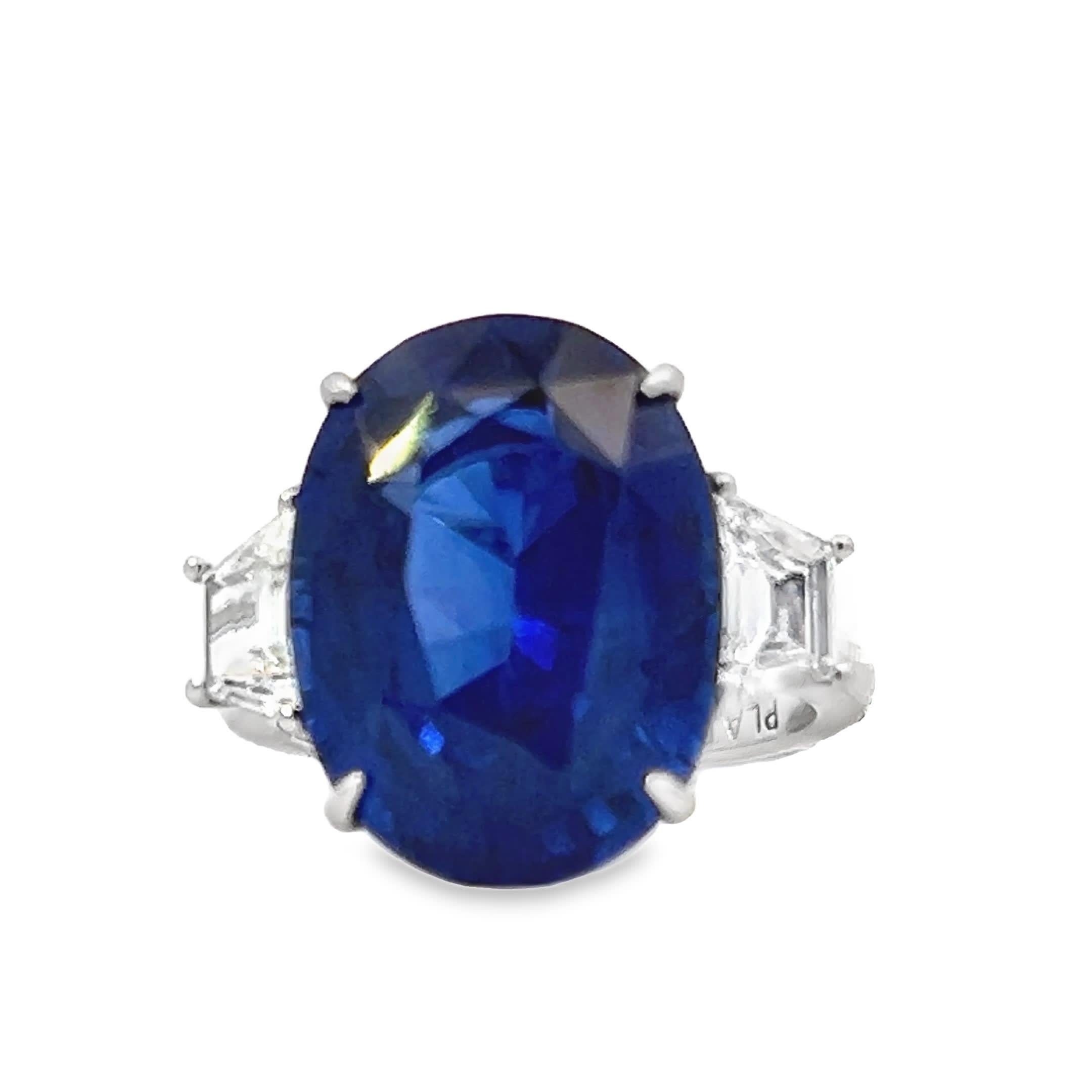 Atemberaubender blauer Saphir-Ring im Angebot 1