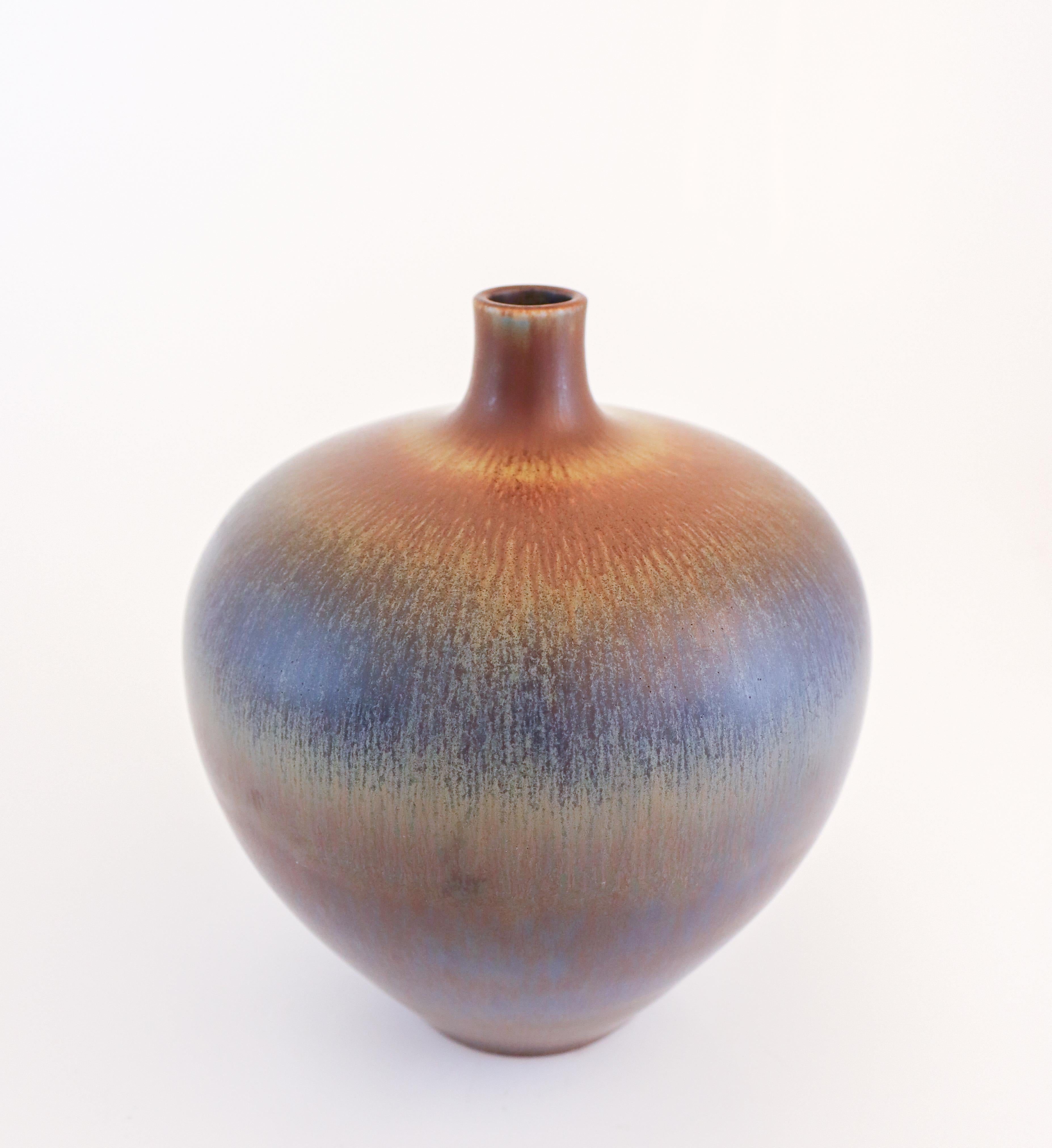 Svedese Stunning Blue Stoneware Vase, Berndt Friberg, Gustavsberg 1963 in vendita