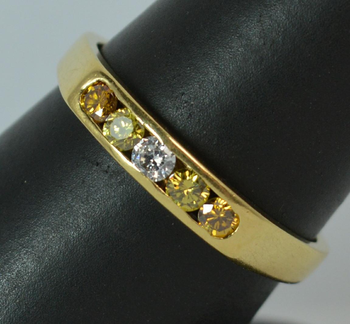 Stunning Boodles Designer 18 Carat Gold and Five Diamond Stack Ring 6