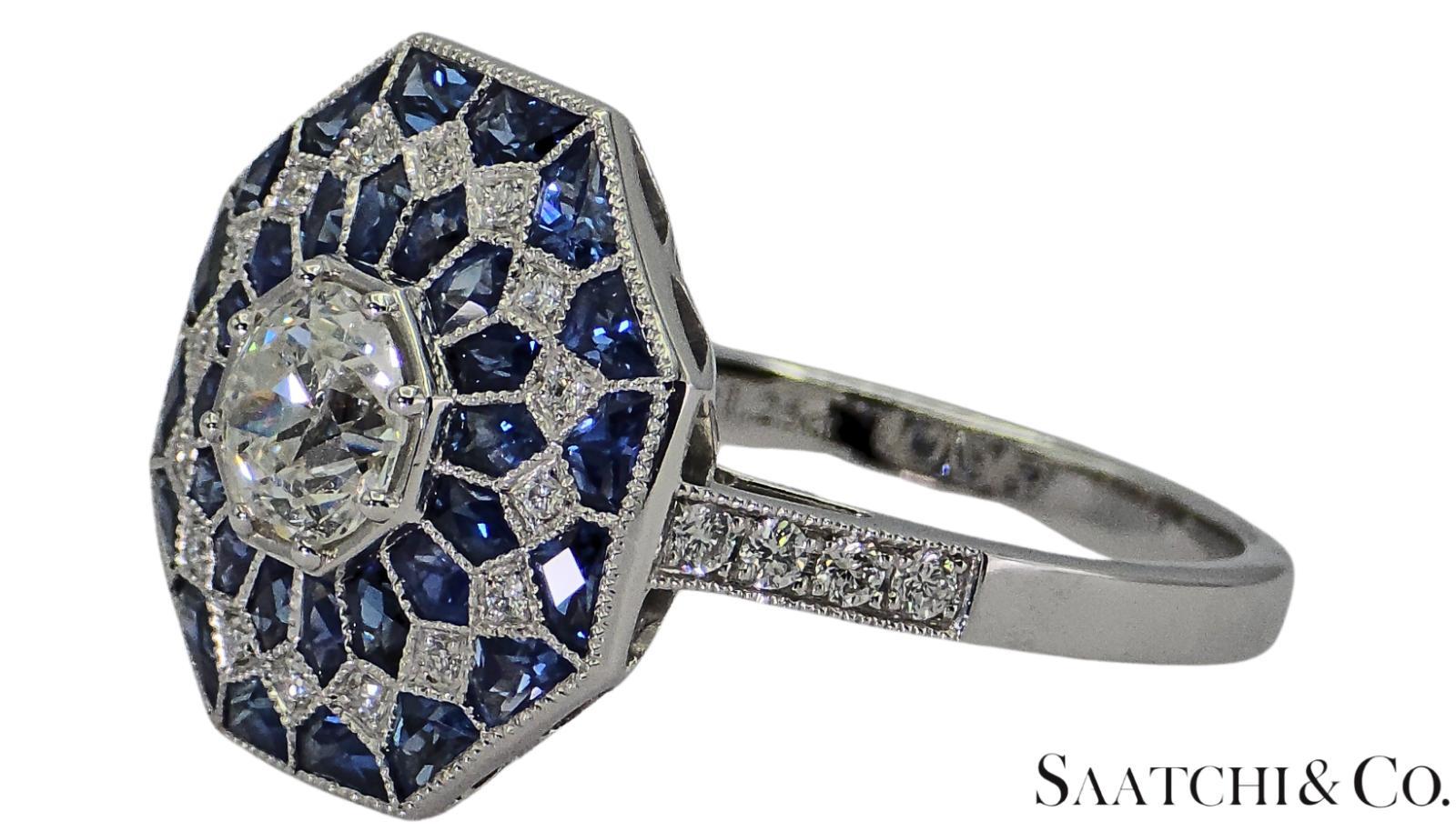 Taglio antico europeo Stupendo anello nuovo di zecca in platino 950 con diamante naturale VVS e zaffiro blu: Anello in vendita