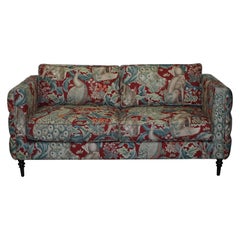 Stunning Brand New William Morris Forest Linen Upholstered Chesterfield Sofa