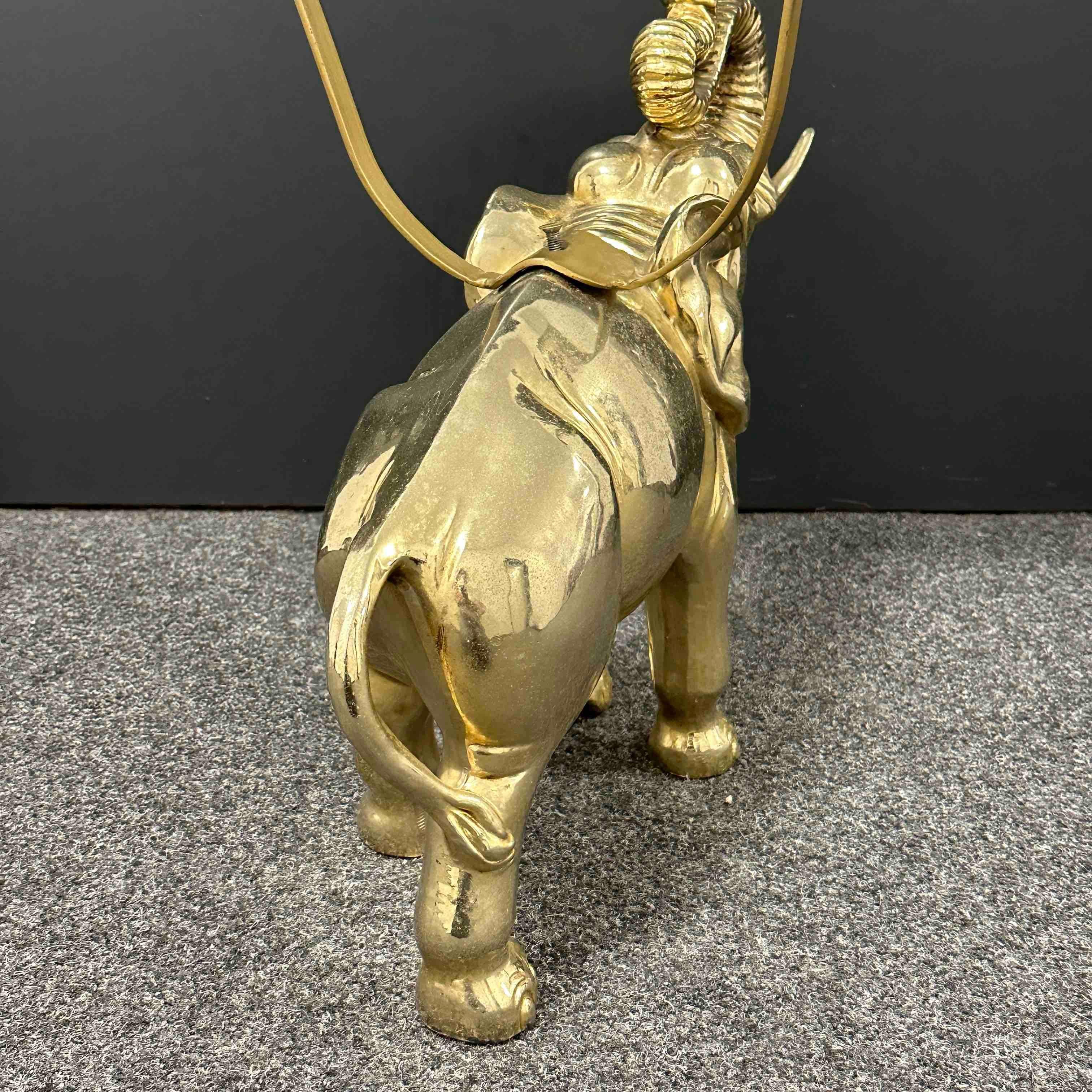 Stunning Brass Elephant Hollywood Regency Side End Table, European, 1960s For Sale 3