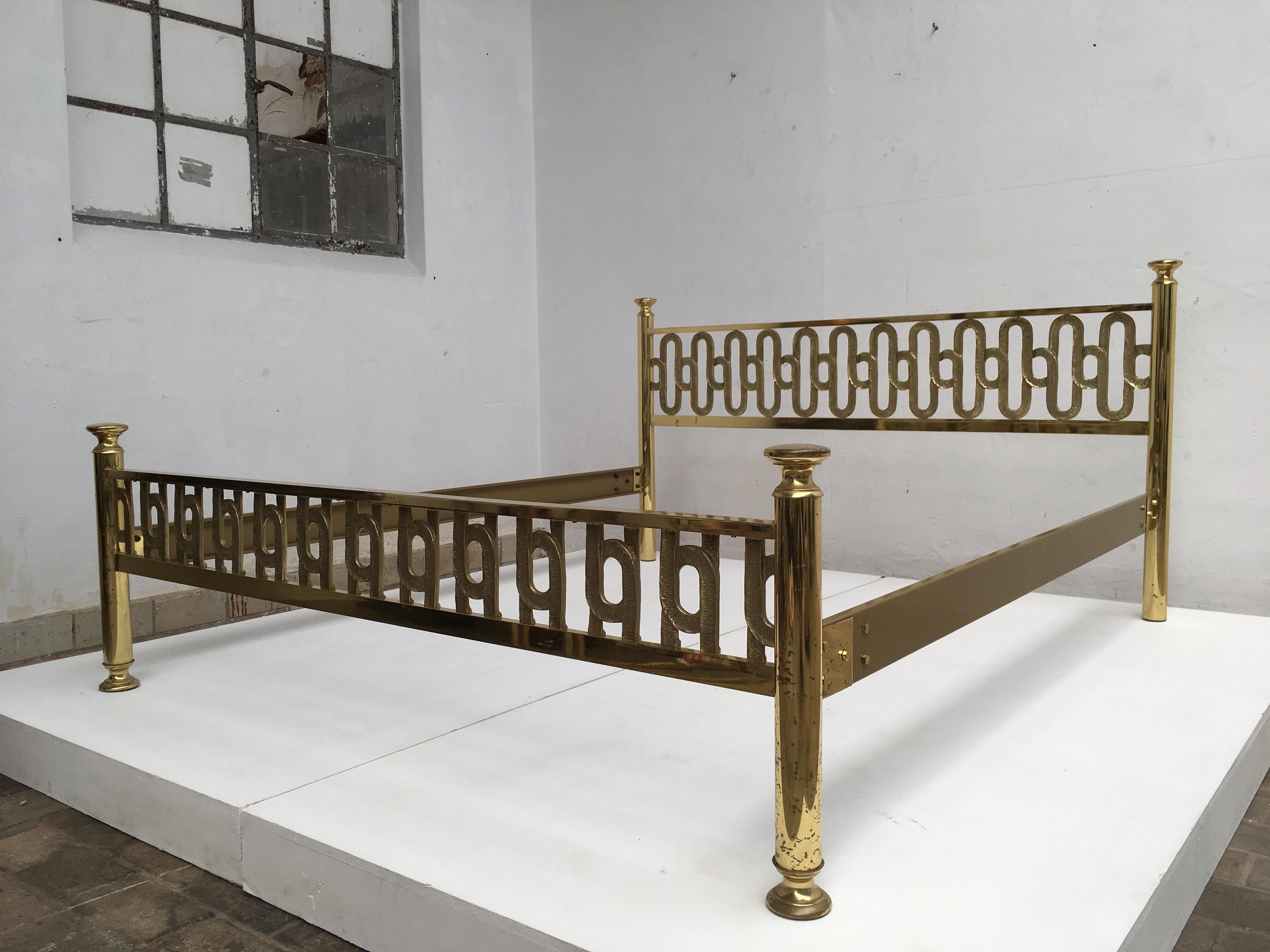 Stunning Brass Sculptural Form Double Bed by Angelo Brotto, Esperia, 1970, Italy For Sale 7