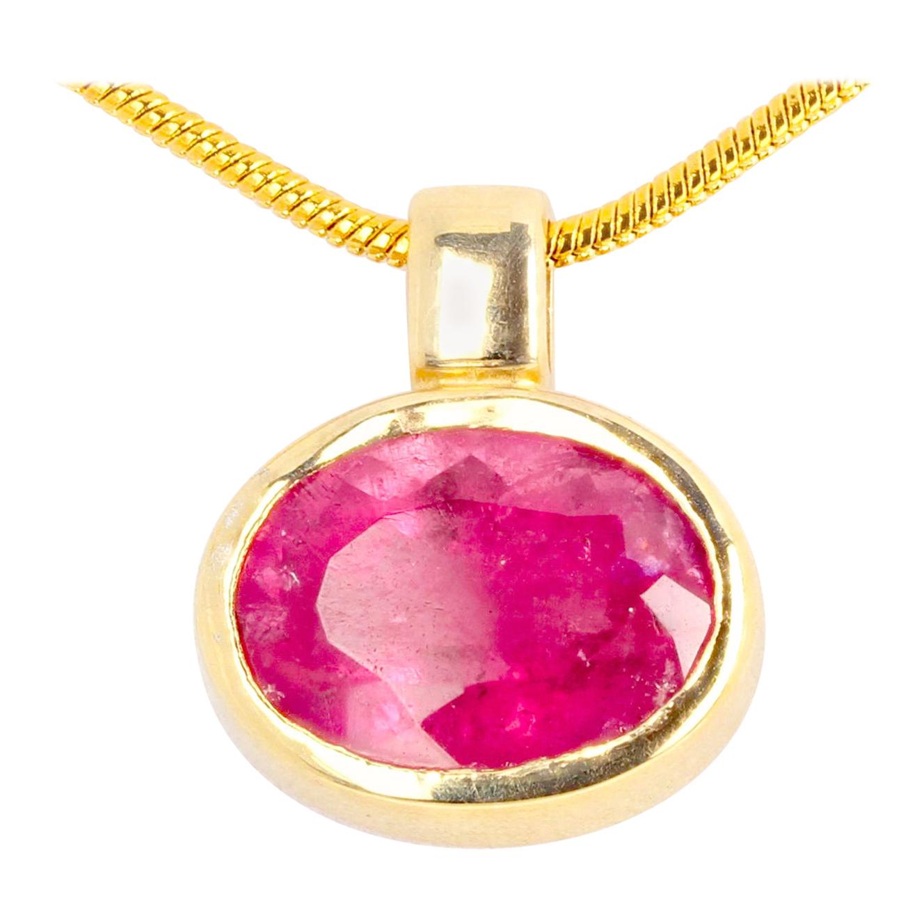 Stunning Bright Precious PinkRed Rubelite Tourmaline 18Kt Yellow Gold Pendant