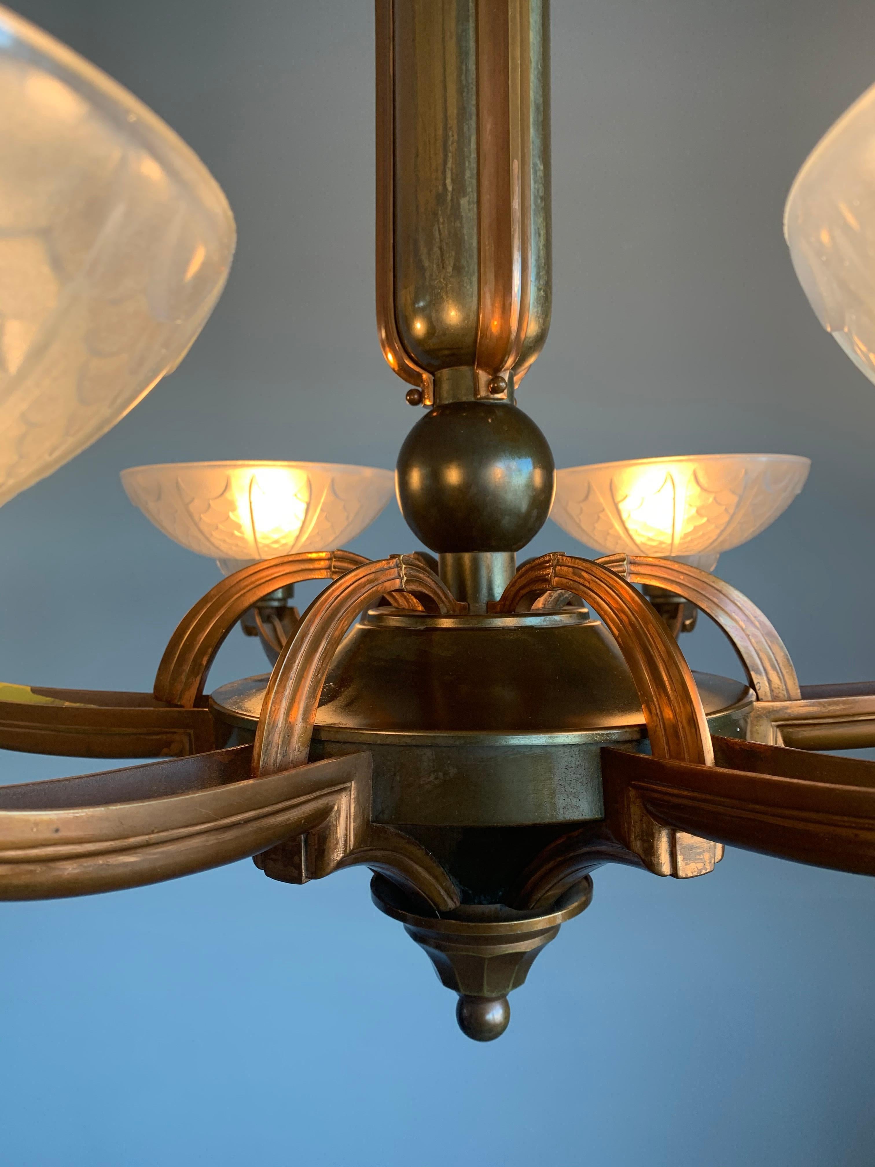 Stunning Bronze and Brass Art Deco Chandelier with Highly Stylish Glass Shades For Sale 10