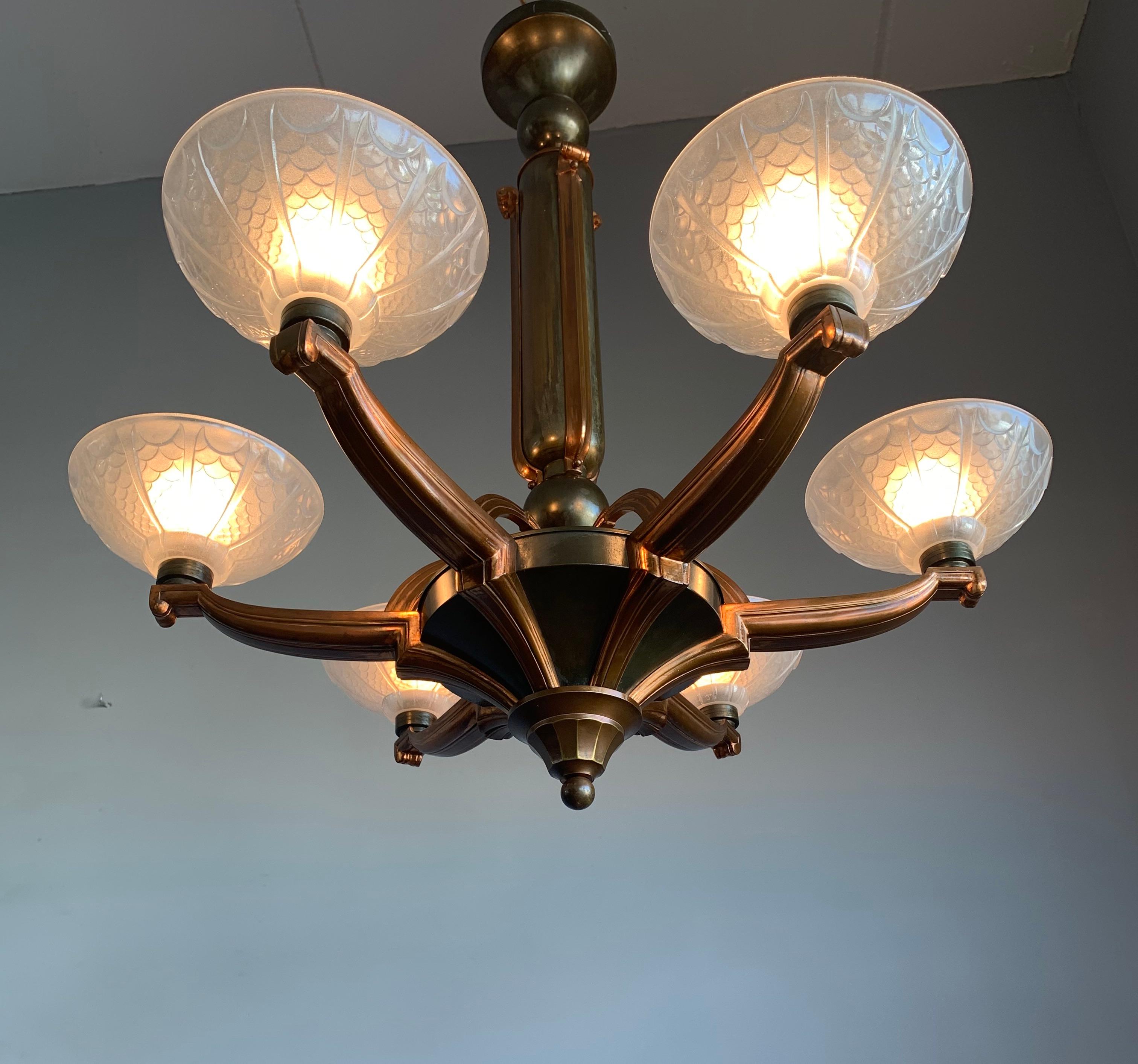 Stunning Bronze and Brass Art Deco Chandelier with Highly Stylish Glass Shades For Sale 11