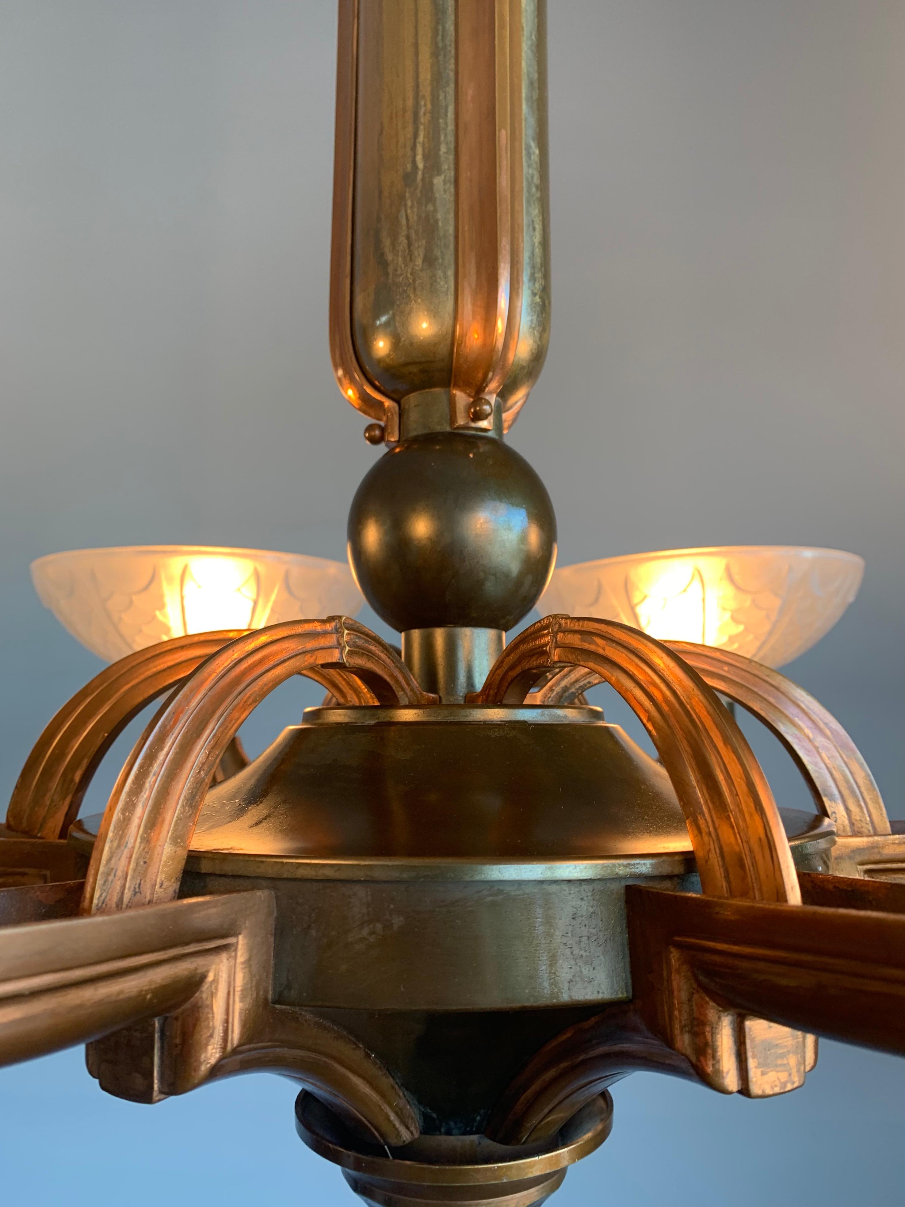 20th Century Stunning Bronze and Brass Art Deco Chandelier with Highly Stylish Glass Shades For Sale